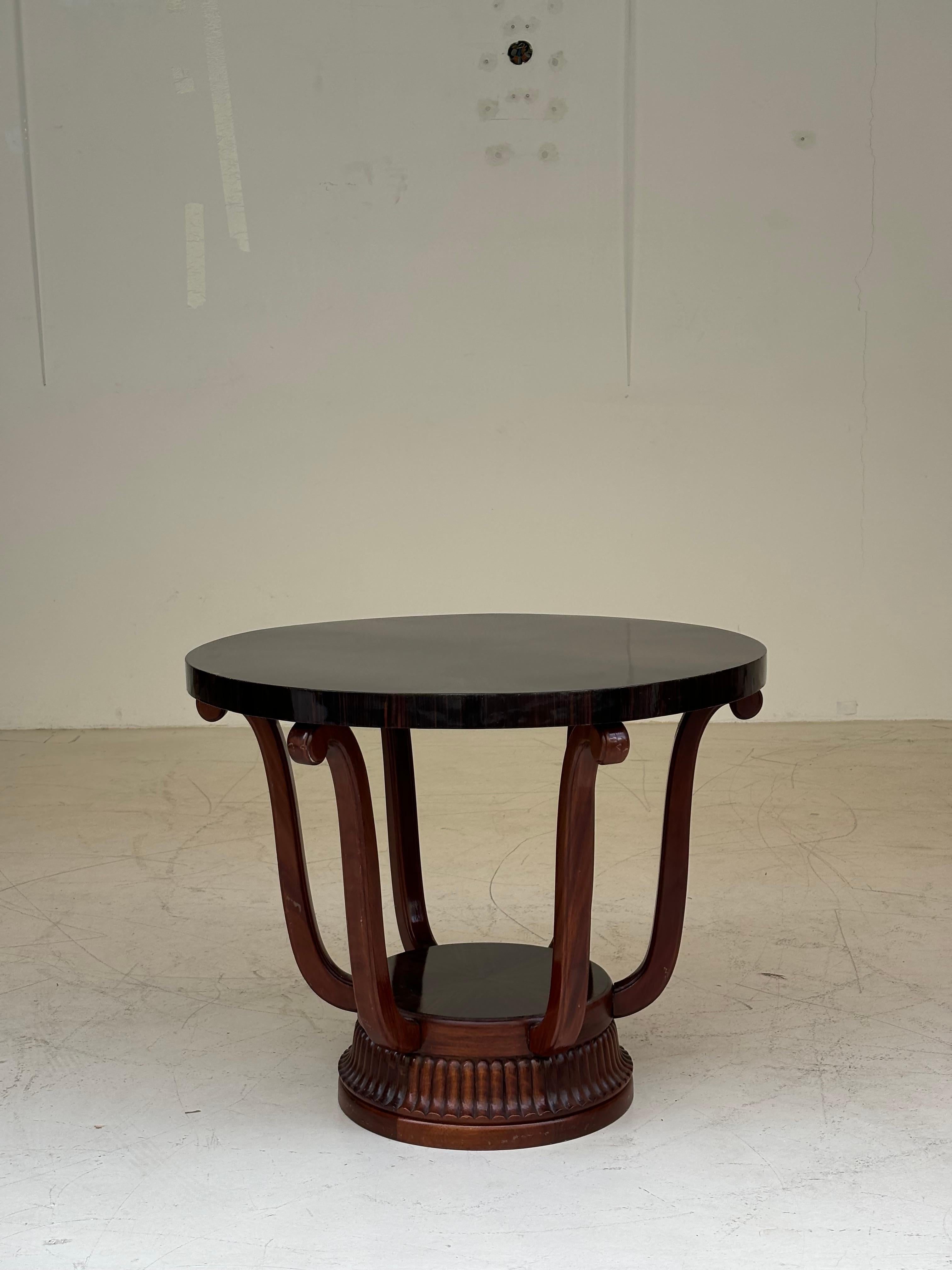 Nice guéridon attributed to Maurice Dufrène