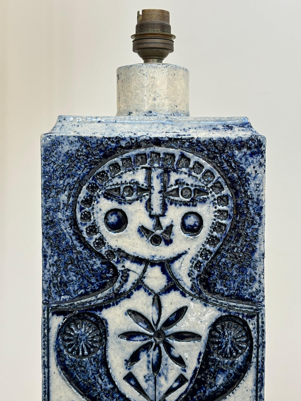 Nice lamp by Roger Capron and jean Derval in blue ennalemed