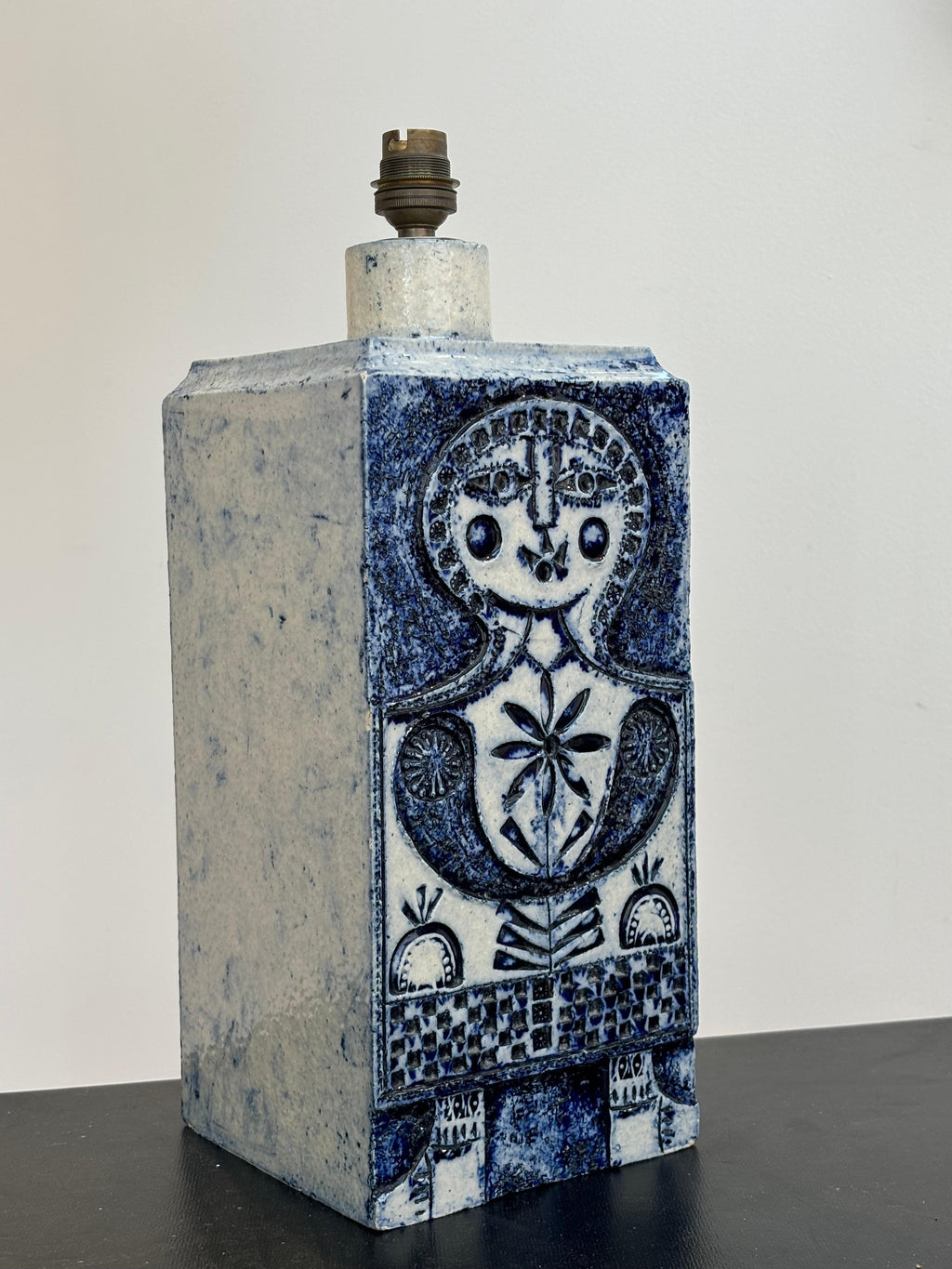 Nice lamp by Roger Capron and jean Derval in blue ennalemed