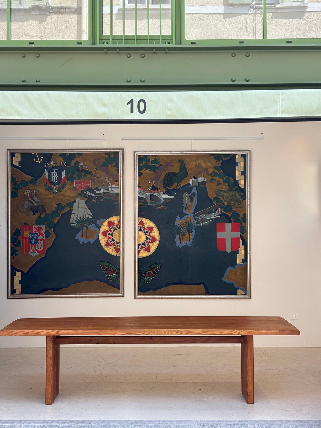 Incredible T14 dining table by Pierre Chapo