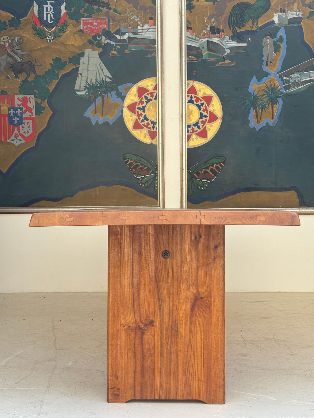 Incredible T14 dining table by Pierre Chapo