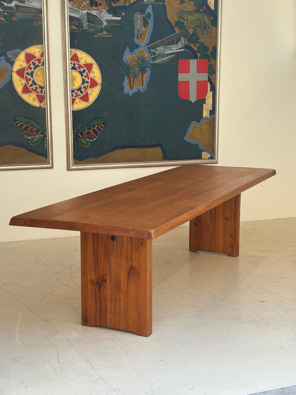 Incredible T14 dining table by Pierre Chapo