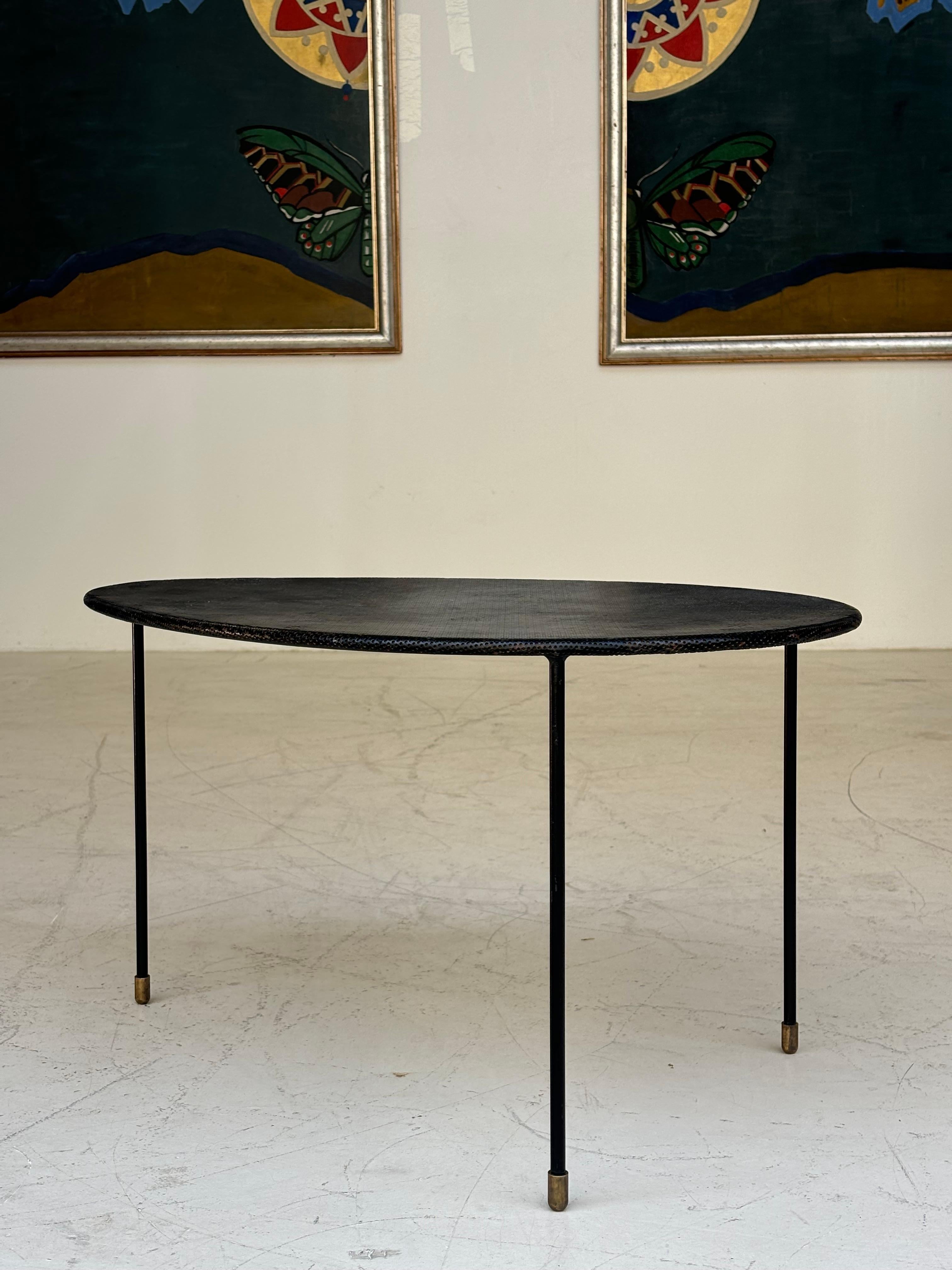 Incredible variant of the Kangourou side table by Mathoeu Matégot