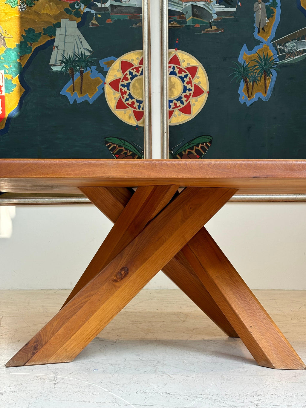 Dining table : « T35 C » by Pierre Chapo, circa 1970 in massive elm