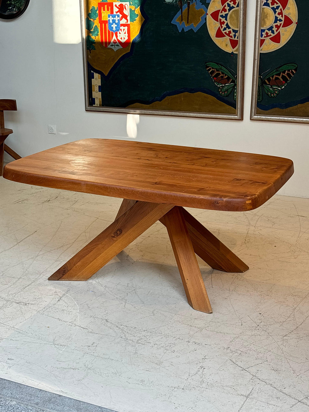 Dining table : « T35 C » by Pierre Chapo, circa 1970 in massive elm