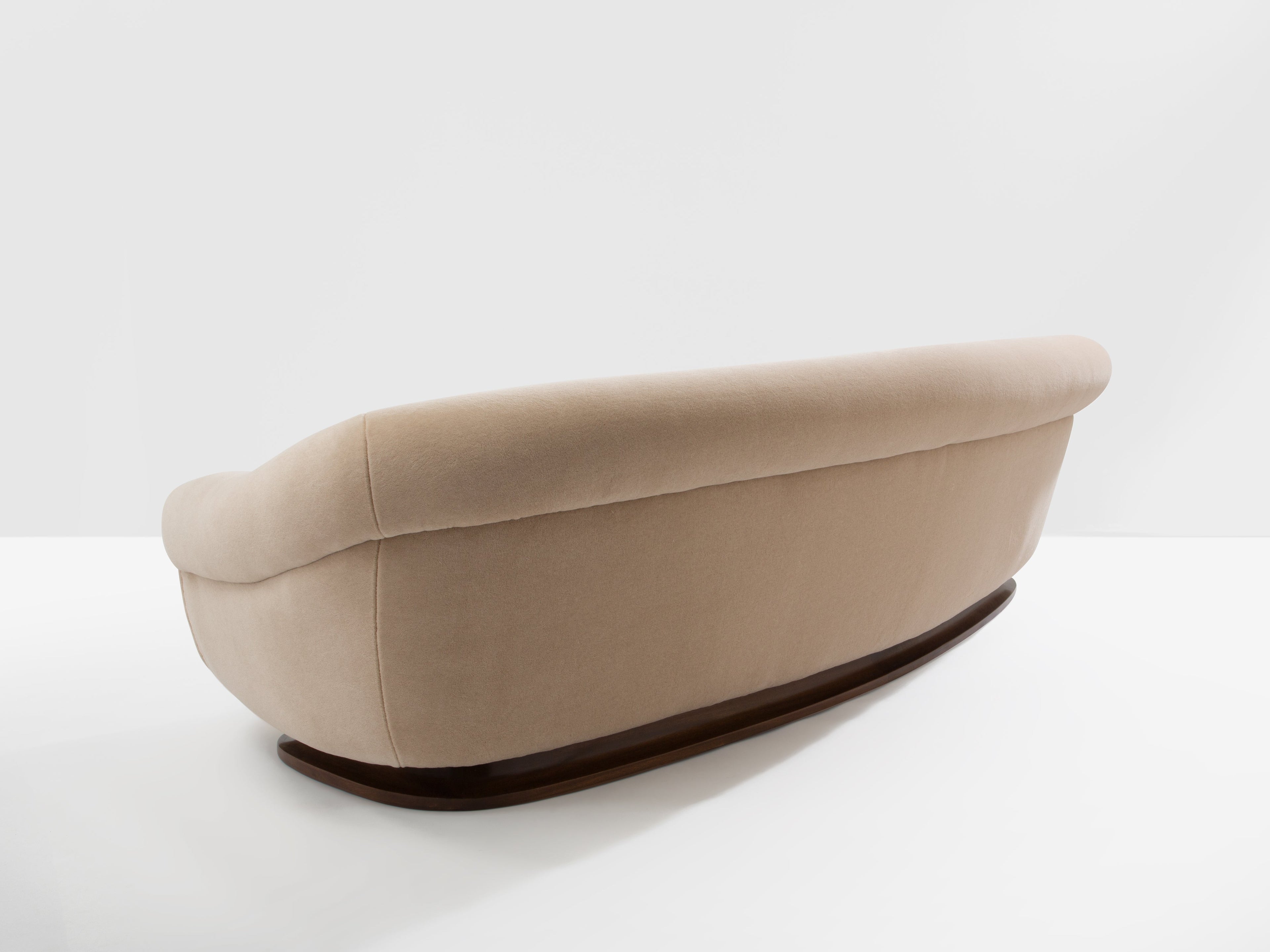 Isa Bergamo large Art Deco walnut mohair velvet sofa 1940s