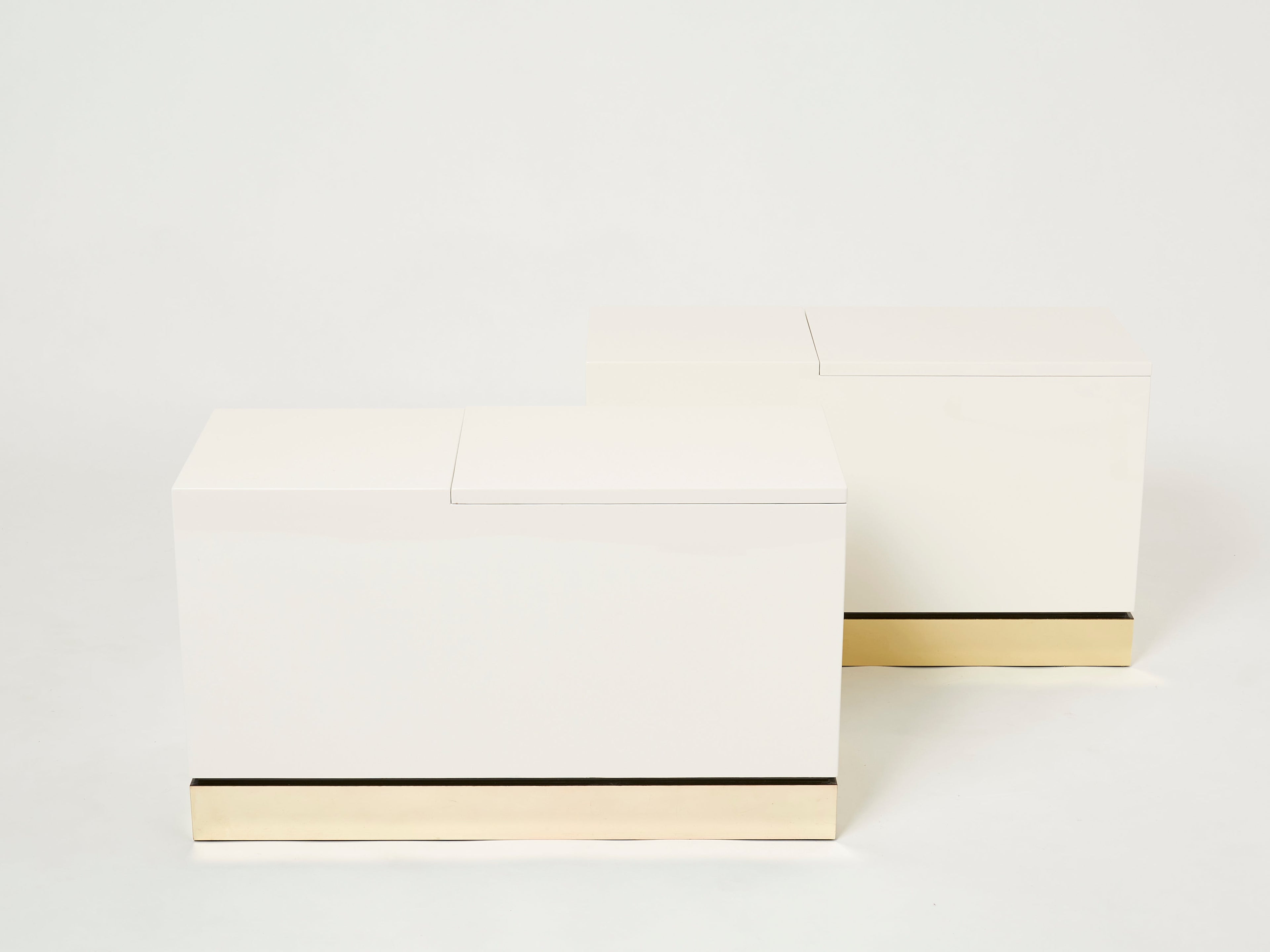 Pair of trunk end tables by J.C. Mahey brass white lacquered 1970s