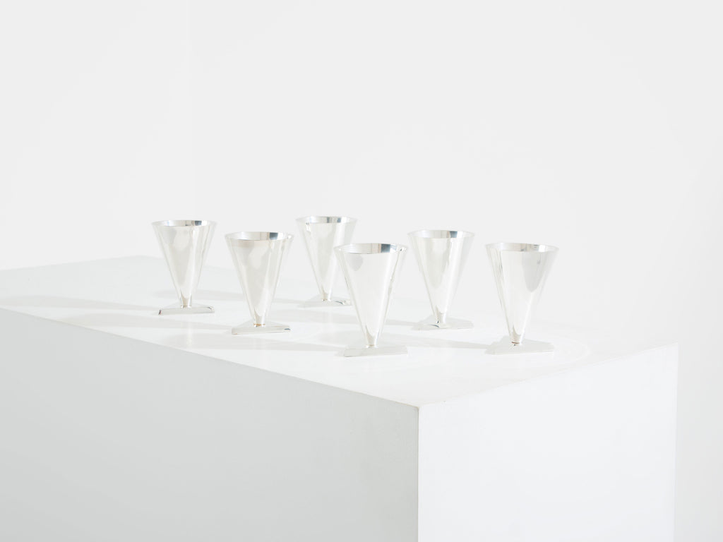 La Maison Desny Art Deco set of 6 silvered metal cocktail cups 1928