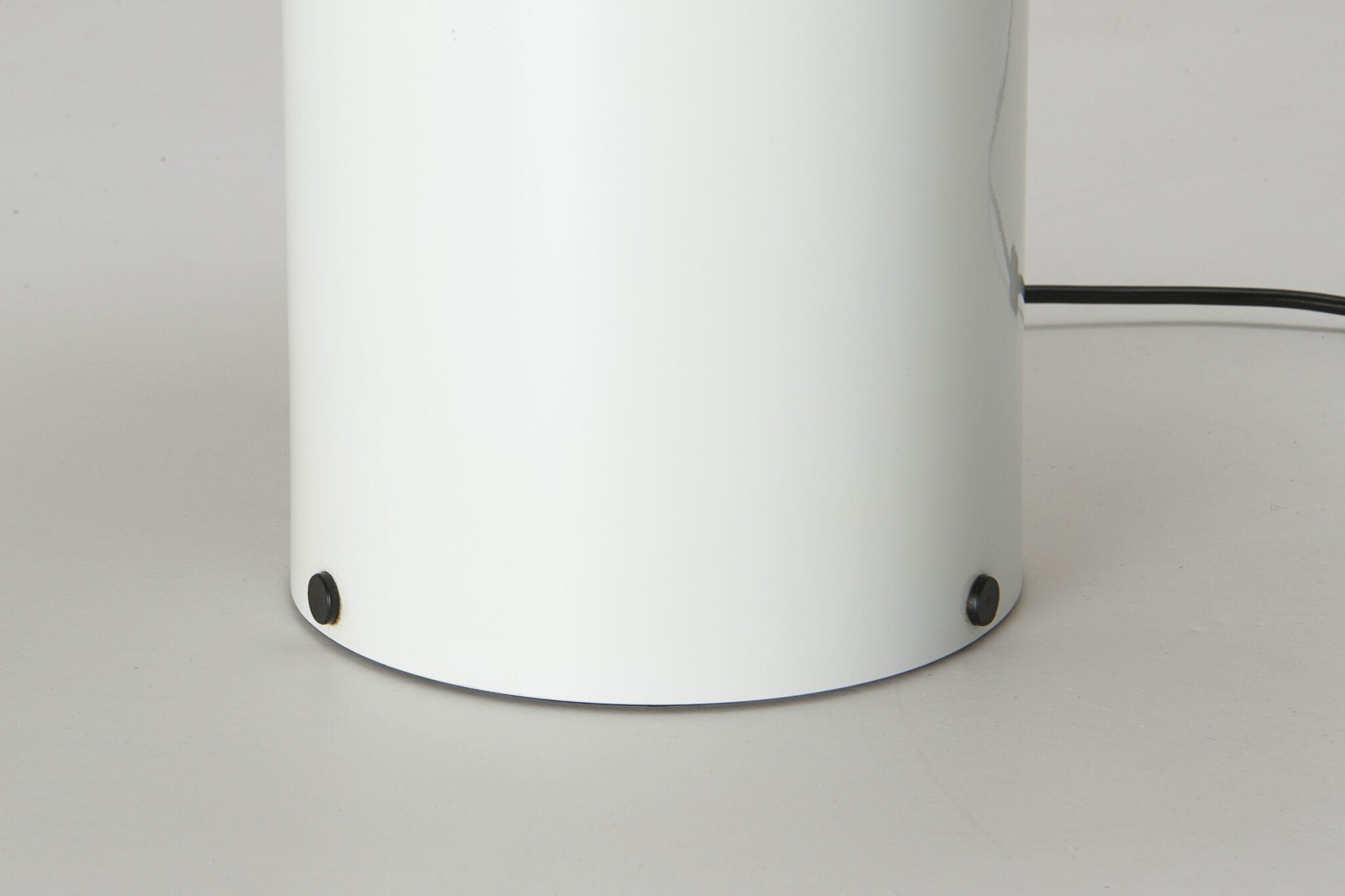 Vico Magistretti Atollo 233 Large Table Lamp – Early Edition