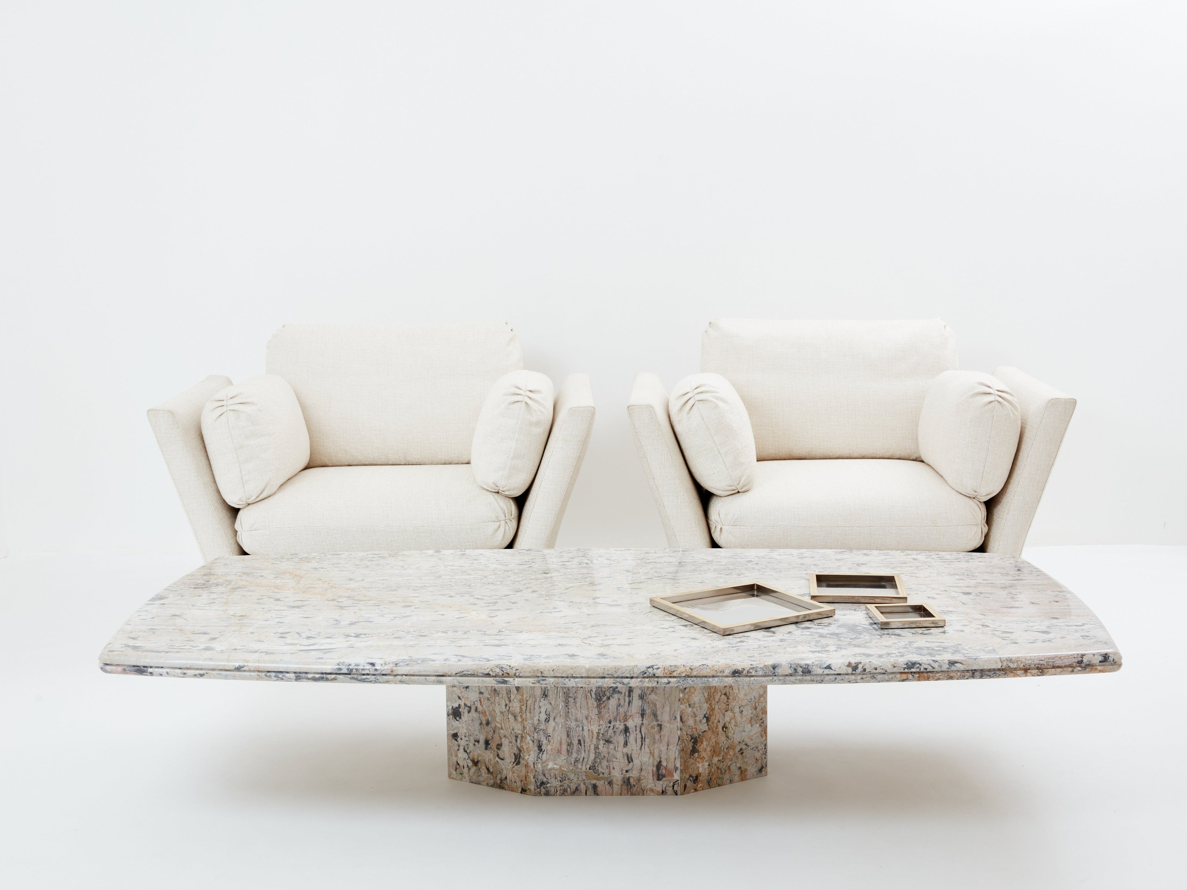 Large coffee table Greige Sicilian marble 1970s
