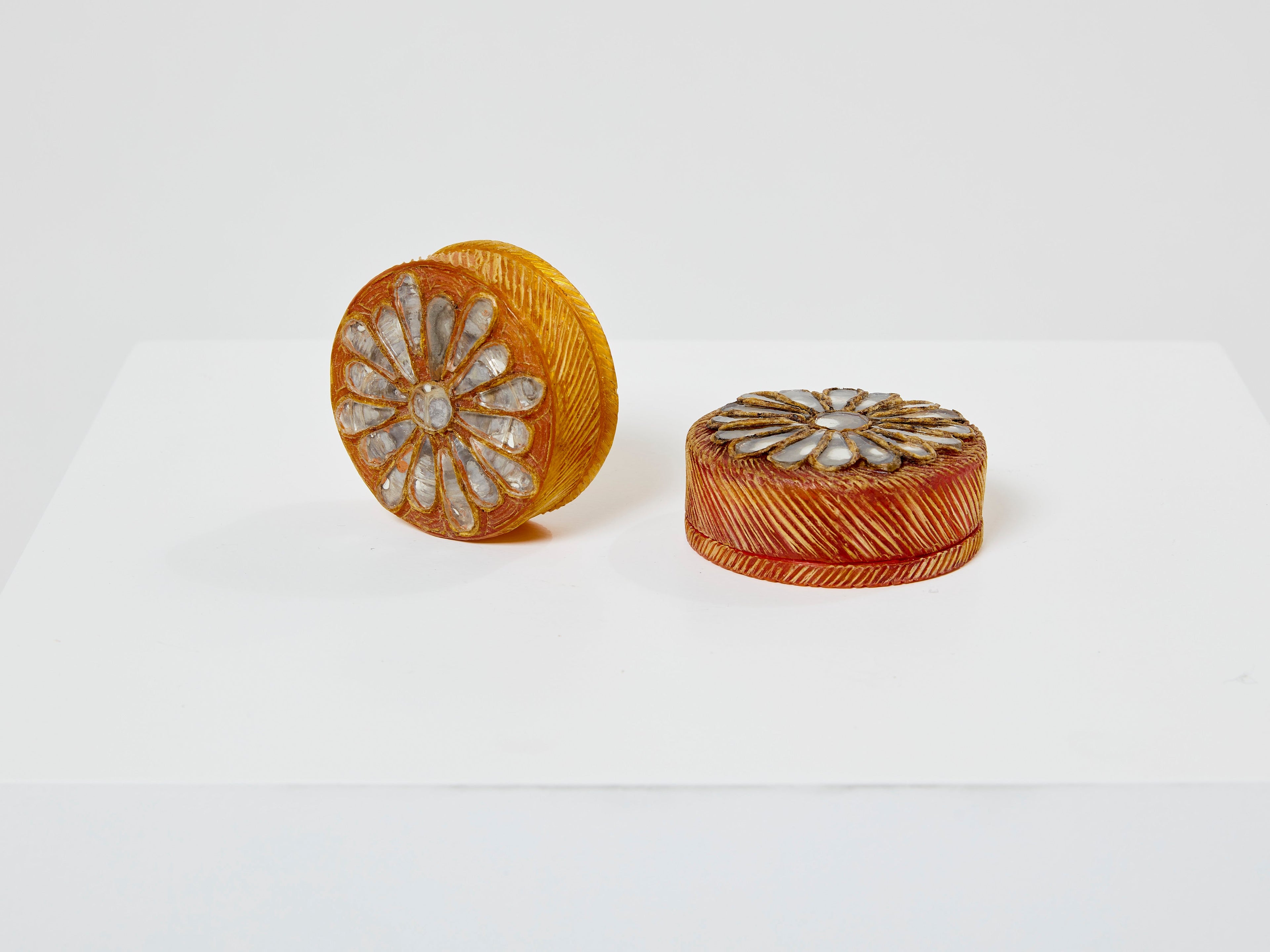 Line Vautrin orange talosel marguerite mirror round box 1960