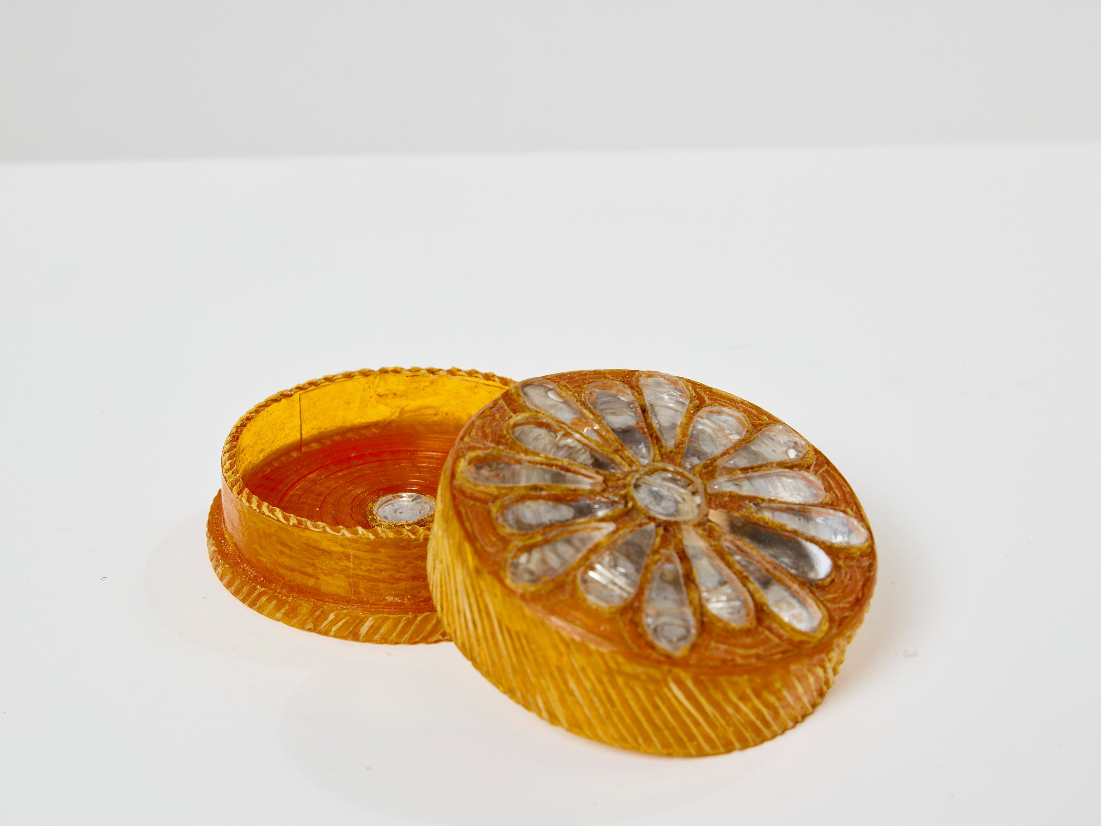 Line Vautrin yellow talosel marguerite mirror round box 1960