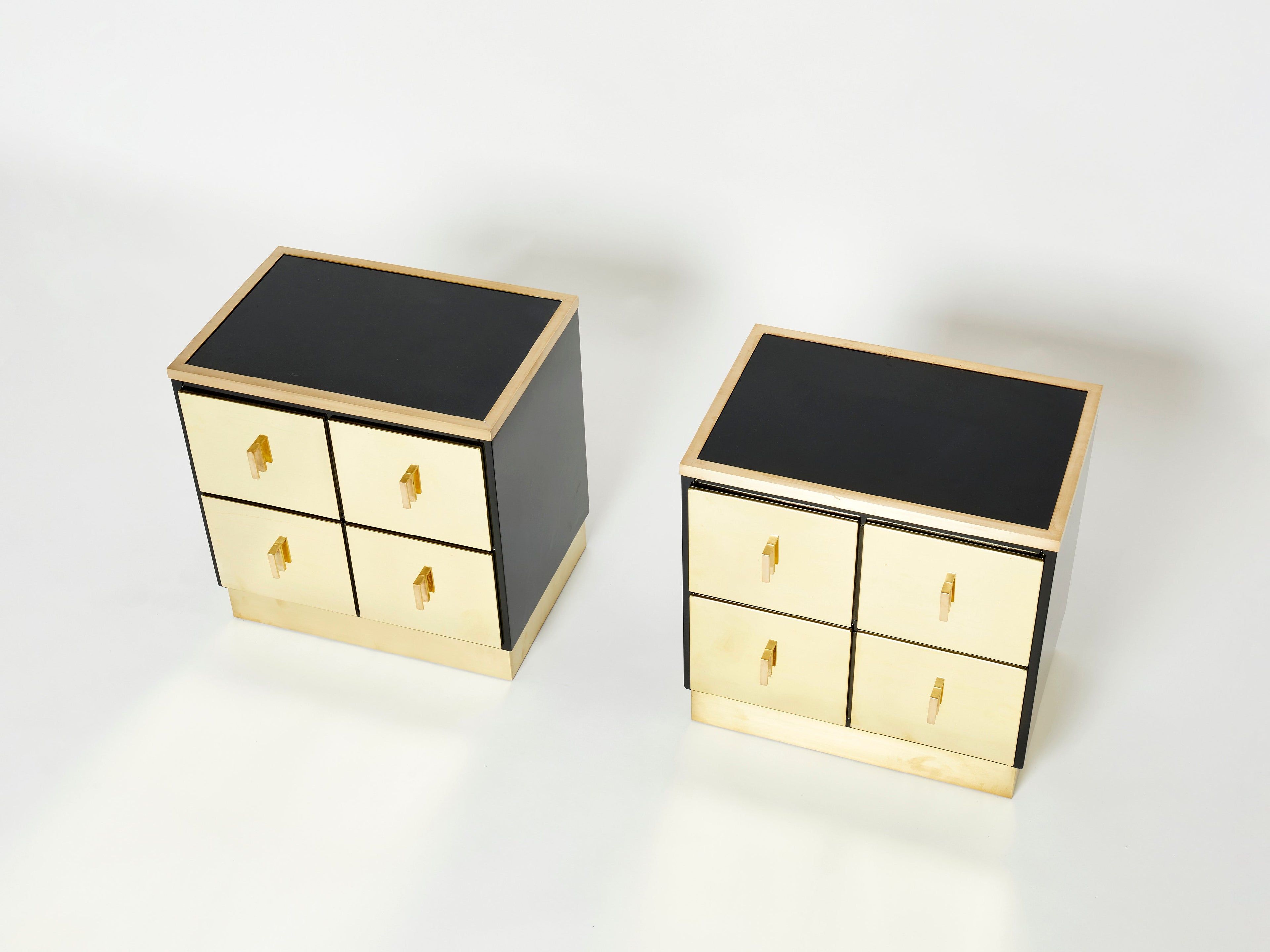 Pair of Italian Luciano Frigerio black lacquered brass nightstands tables 1970s