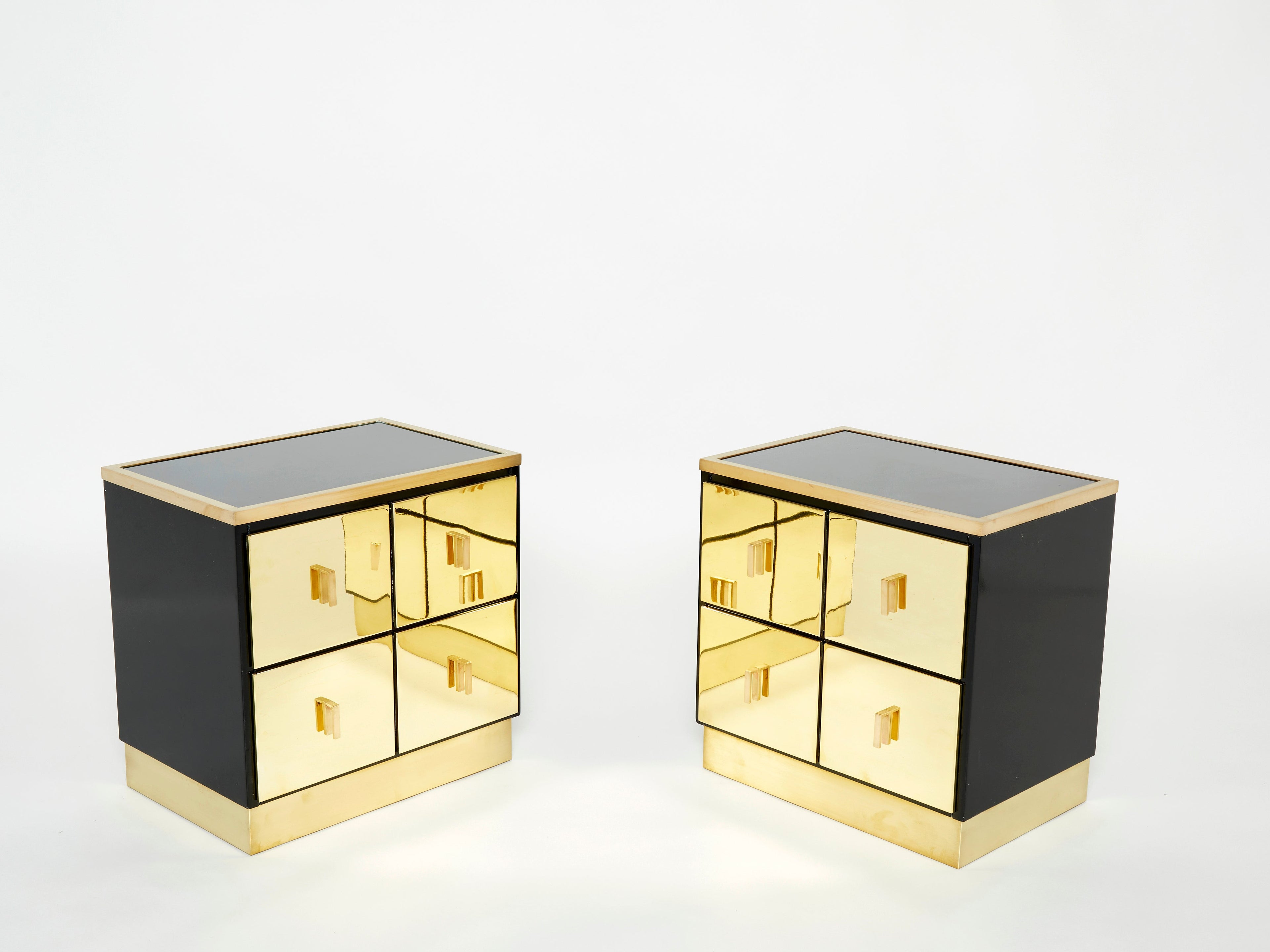 Pair of Italian Luciano Frigerio black lacquered brass nightstands tables 1970s