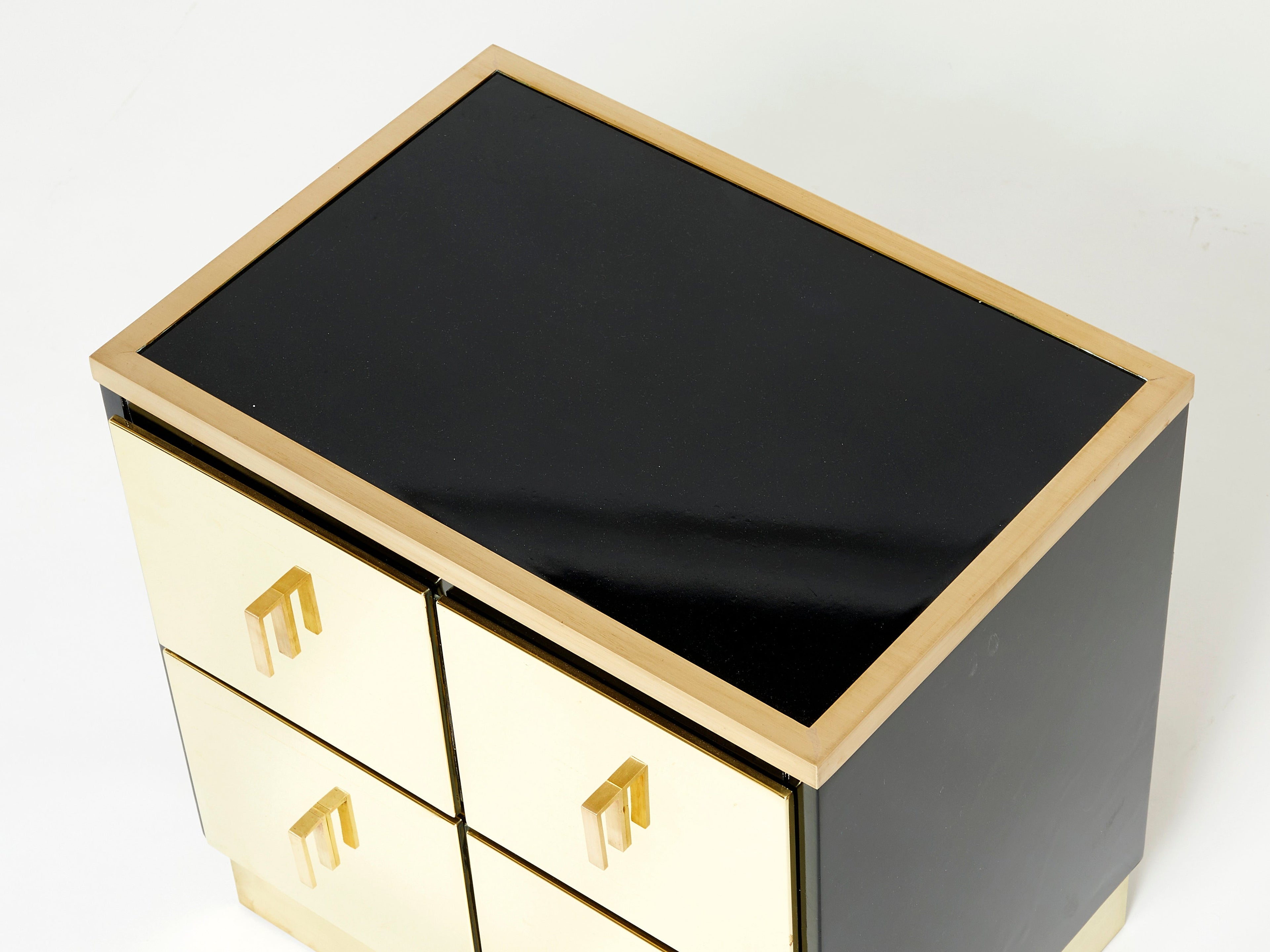 Pair of Italian Luciano Frigerio black lacquered brass nightstands tables 1970s