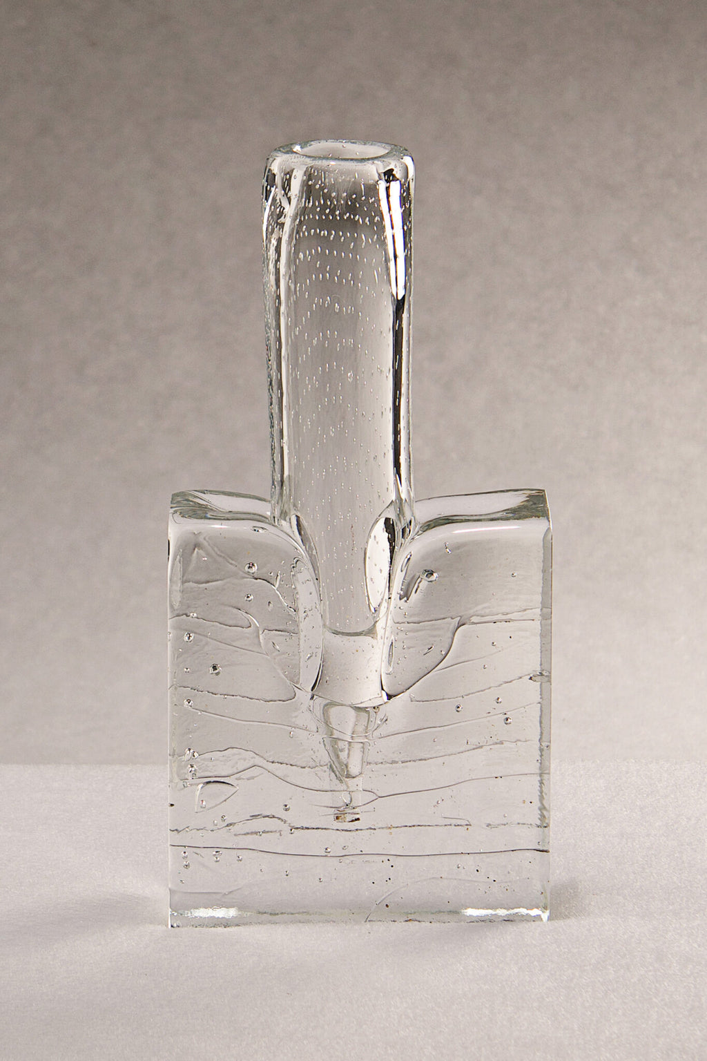 l'Anverre, Sem Schanzer ‘L’ultimatum’ Vase in Glass