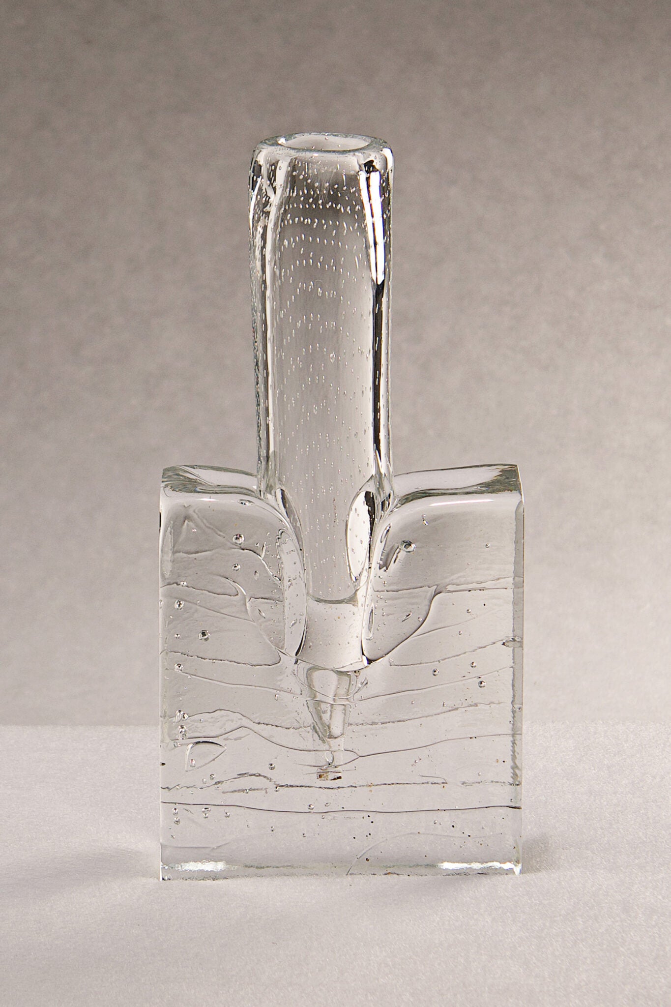 l'Anverre, Sem Schanzer ‘L’ultimatum’ Vase in Glass