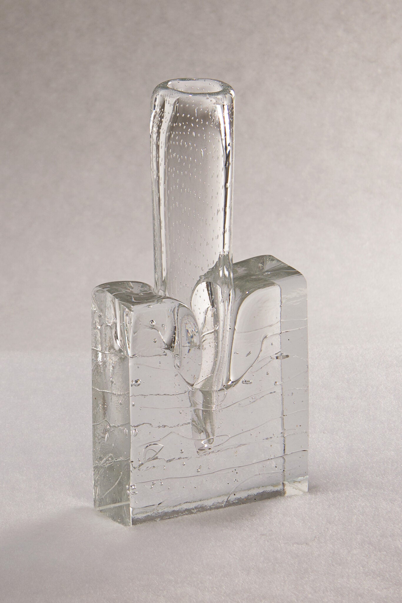 l'Anverre, Sem Schanzer ‘L’ultimatum’ Vase in Glass