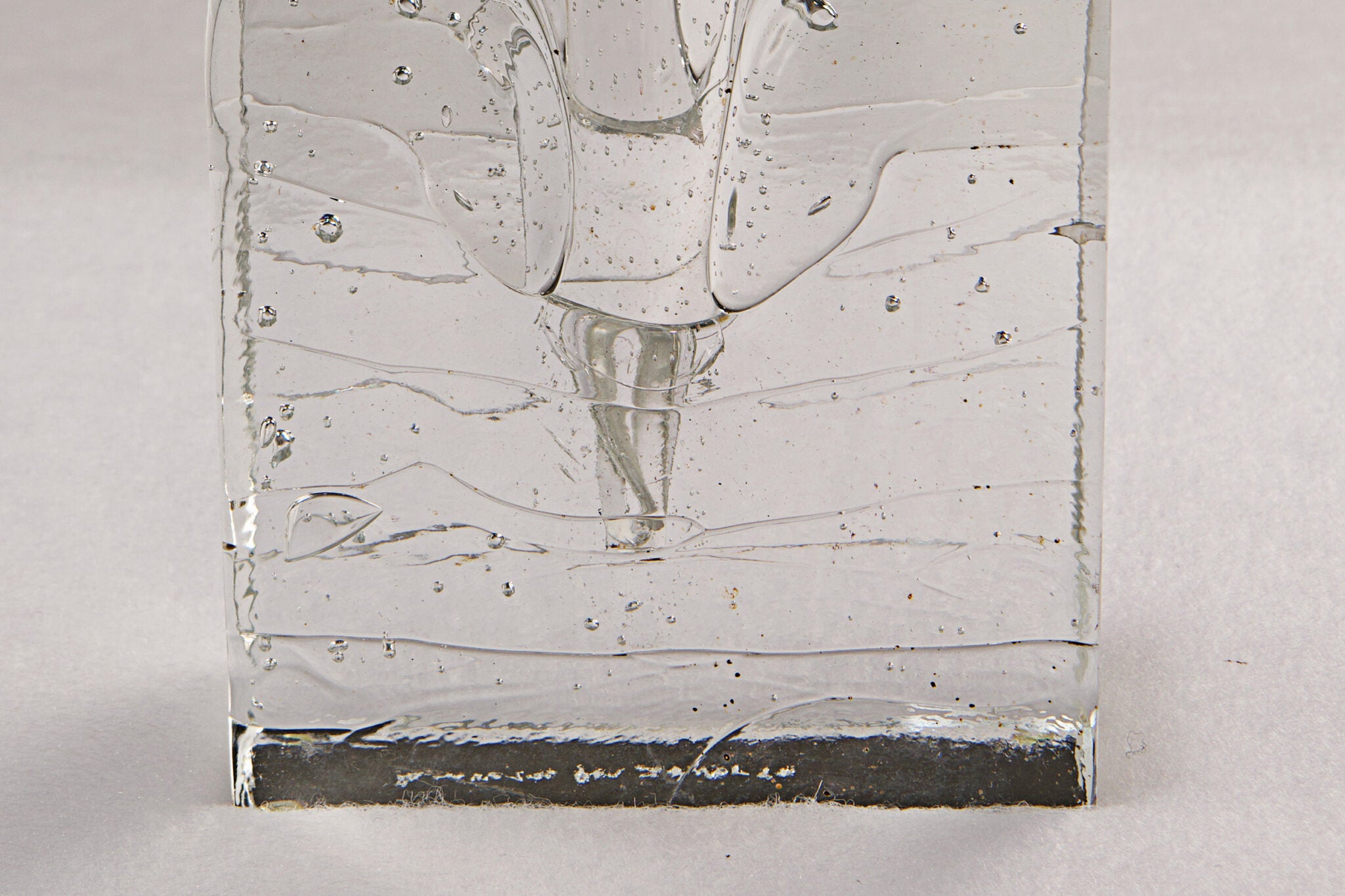 l'Anverre, Sem Schanzer ‘L’ultimatum’ Vase in Glass