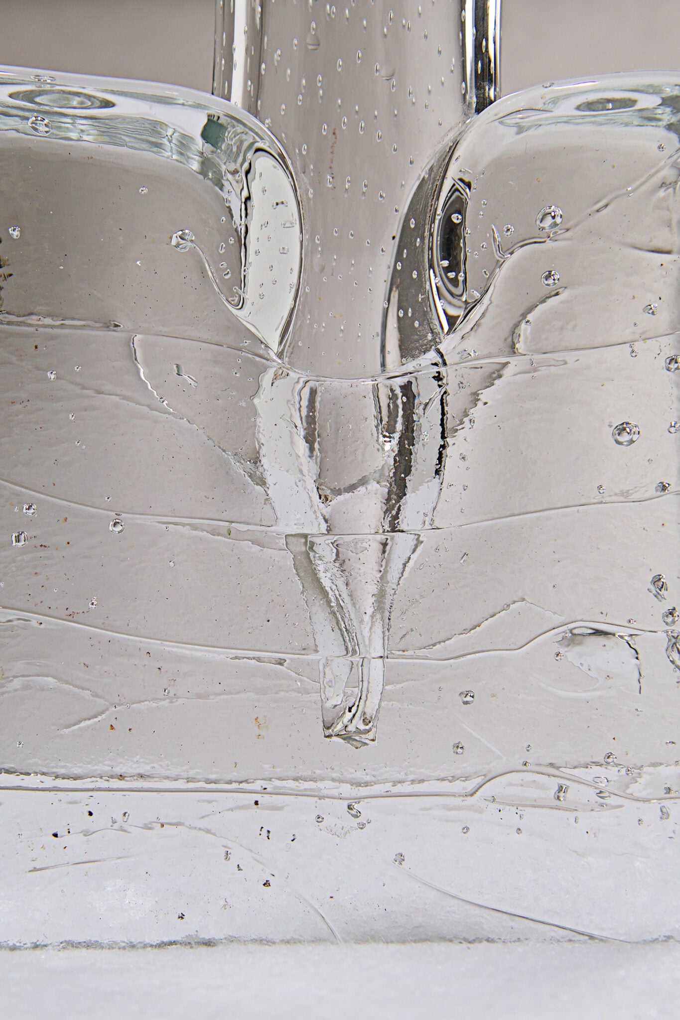 l'Anverre, Sem Schanzer ‘L’ultimatum’ Vase in Glass