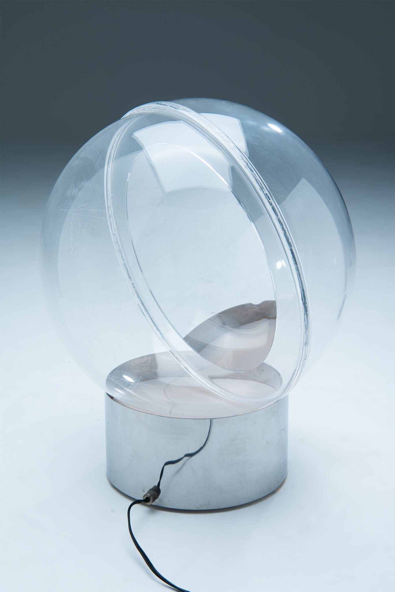 Filippo Panseca MODEL 4043 SPHERE LAMP