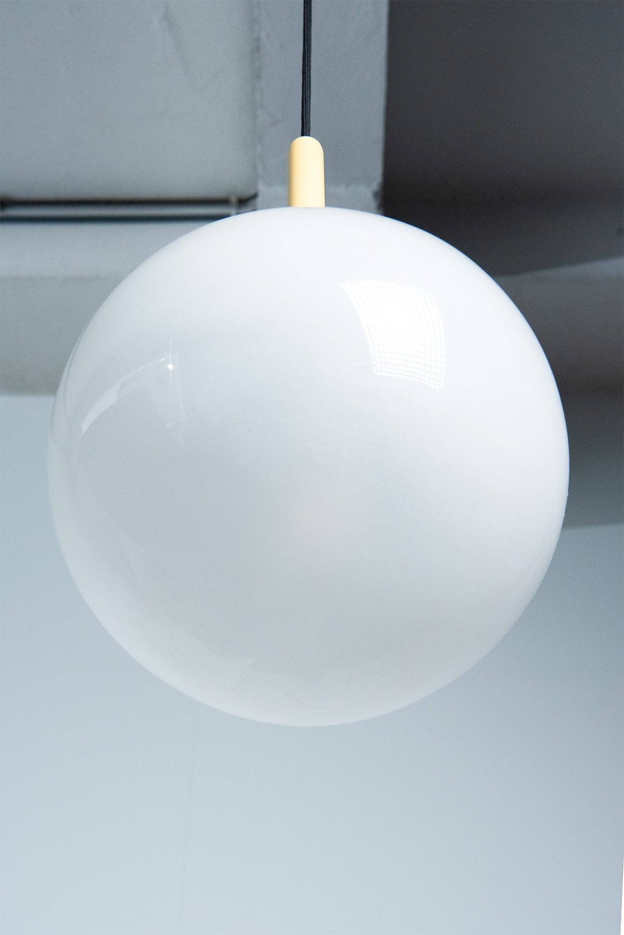 Elio Martinelli MUSHROOM-SHAPED PENDANT LAMP