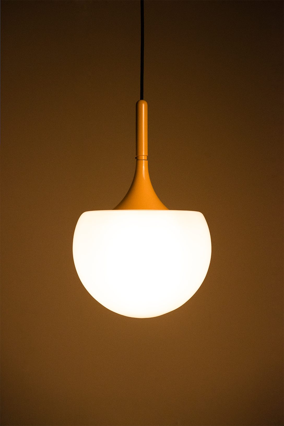 Elio Martinelli MUSHROOM-SHAPED PENDANT LAMP