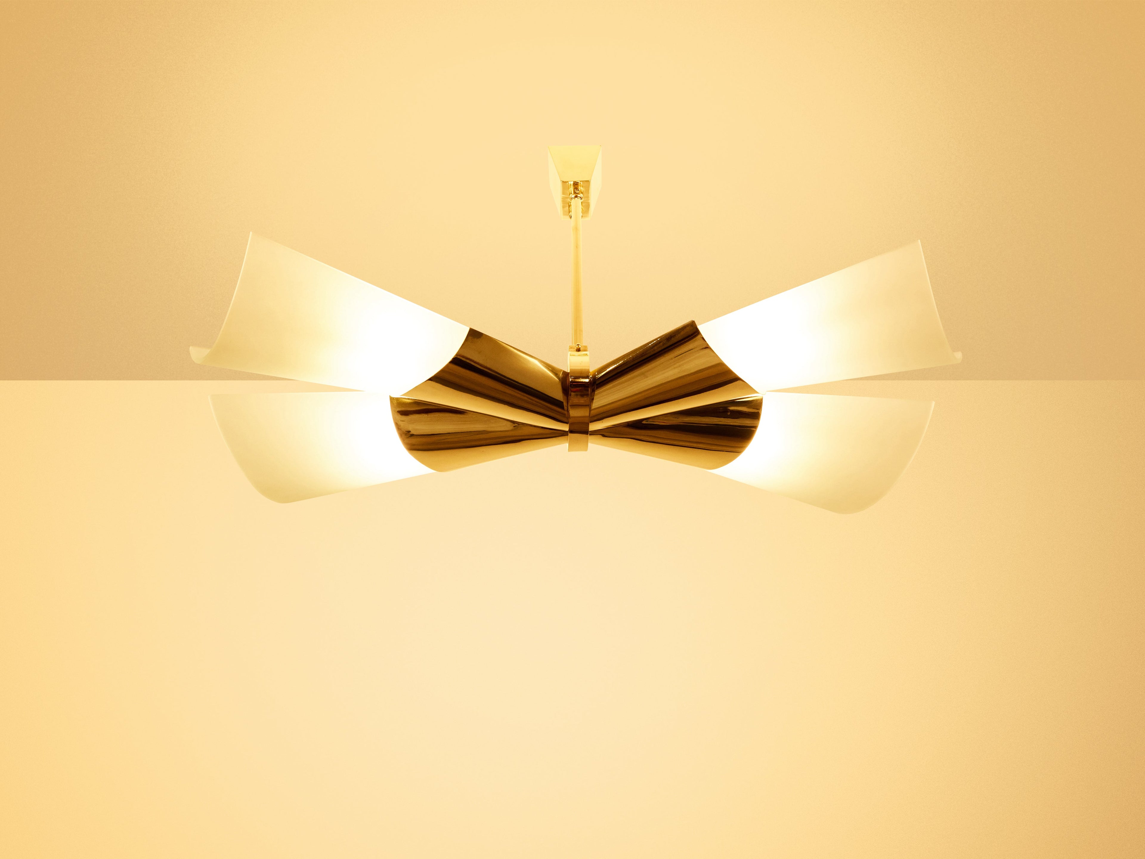 Max Ingrand for Fontana Arte brass opalin glass chandelier 1955