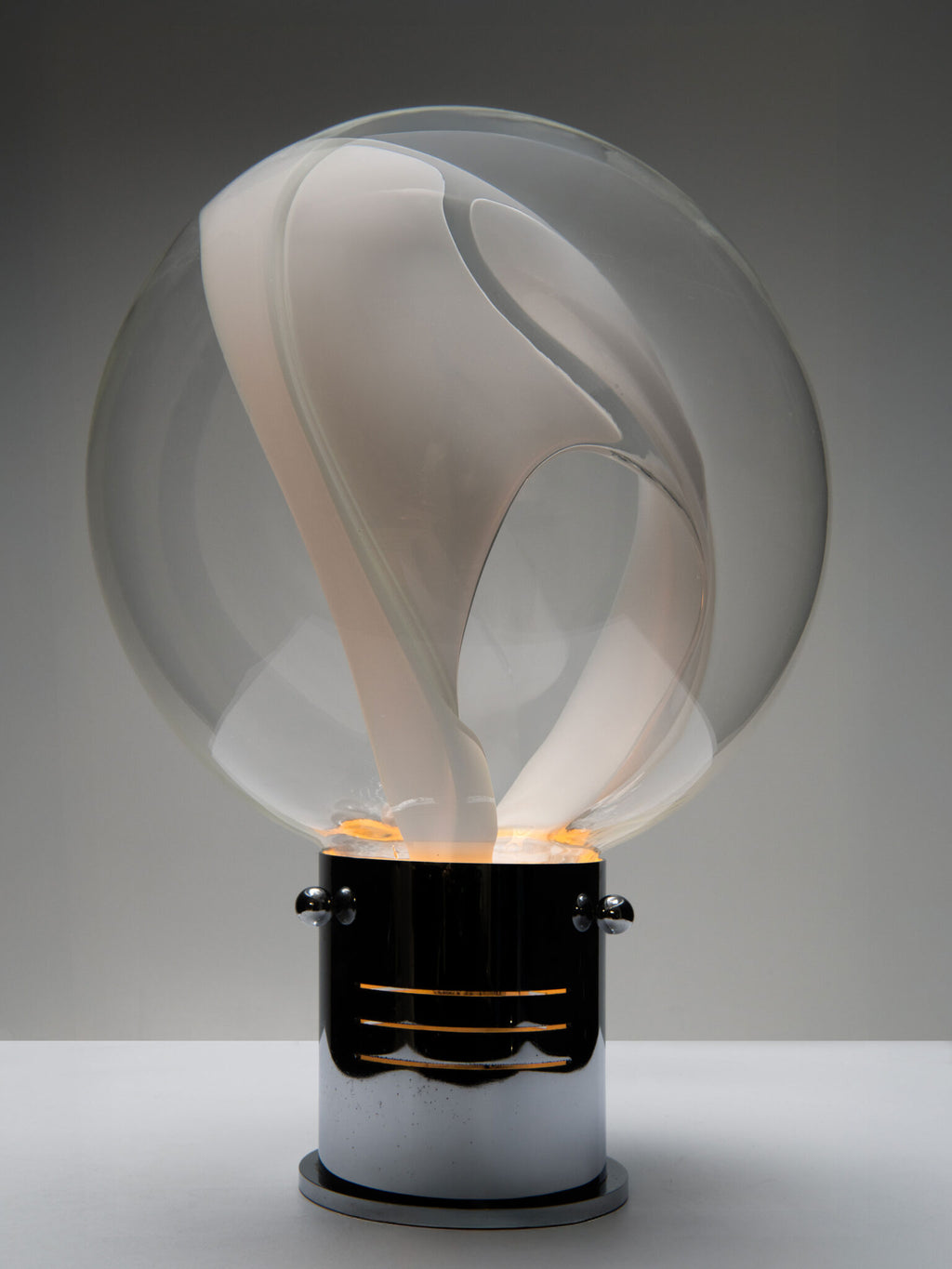 Toni Zuccheri Membrane Table Lamp