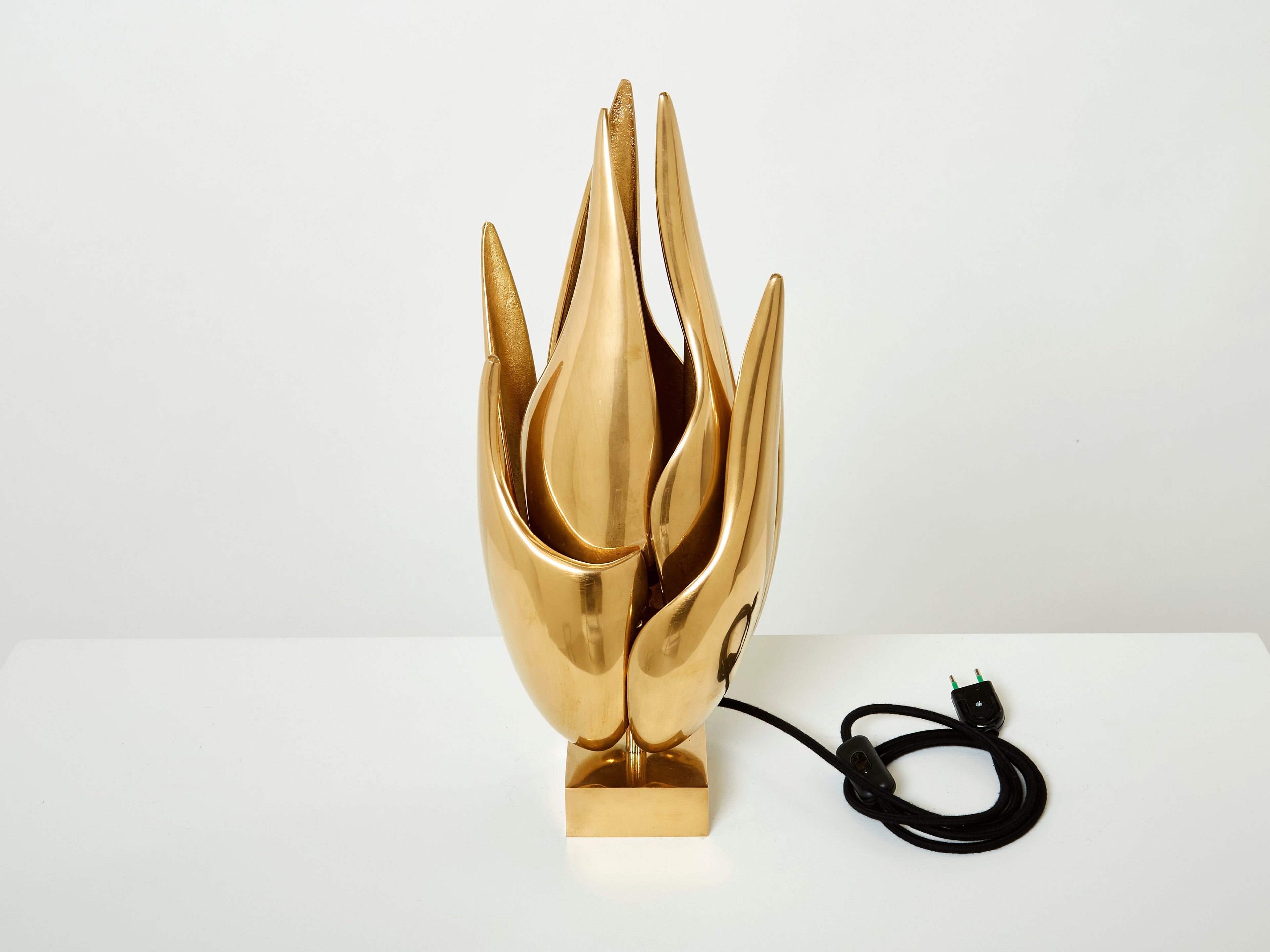 Michel Armand gilt bronze modernist Flame sculpture table lamp 1970