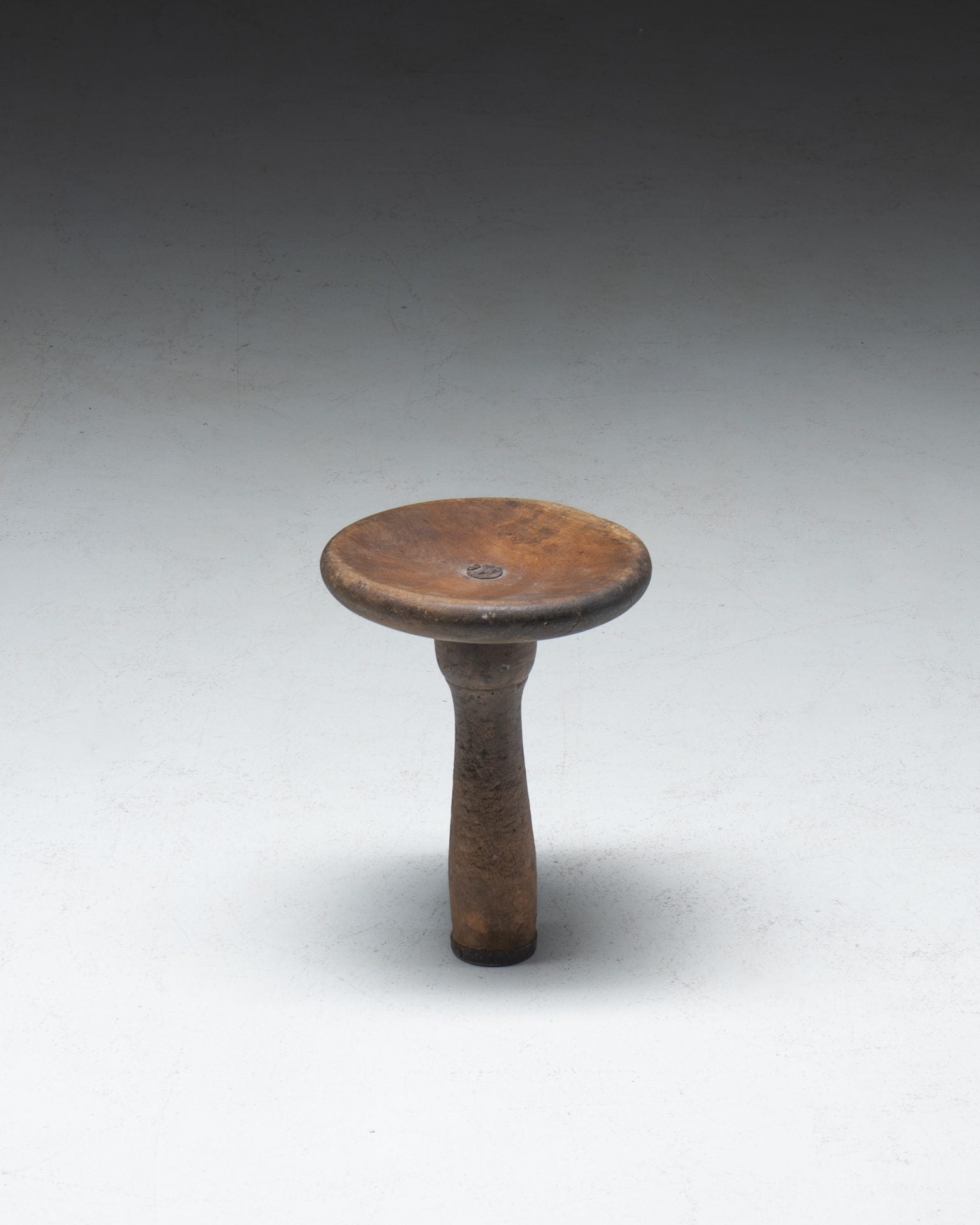 Monopod Milking Stool