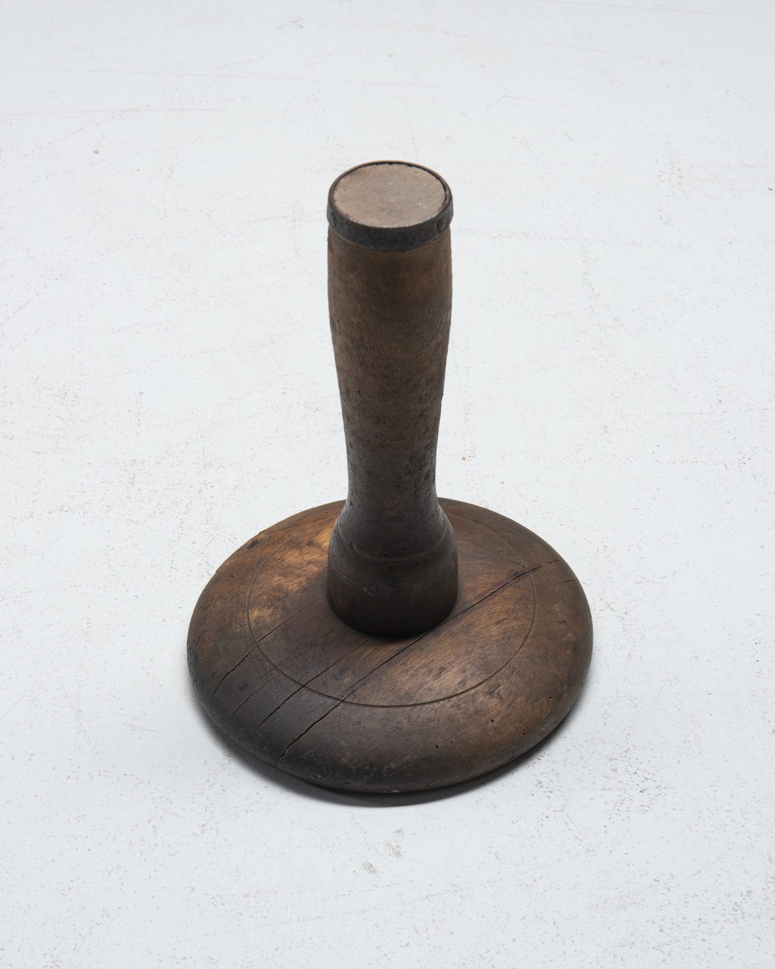 Monopod Milking Stool