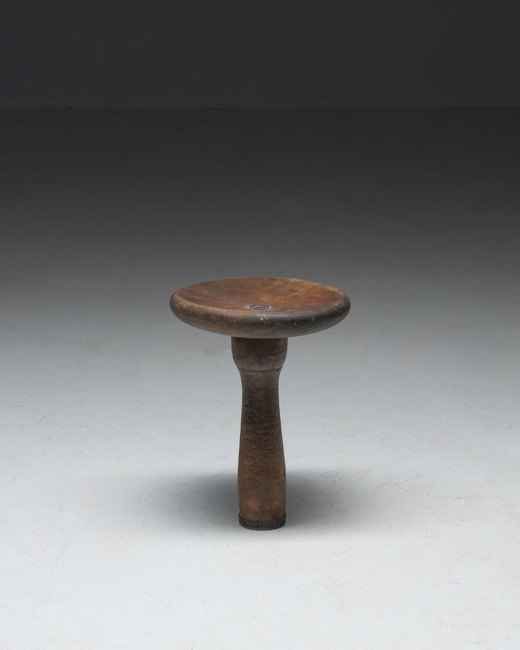 Monopod Milking Stool