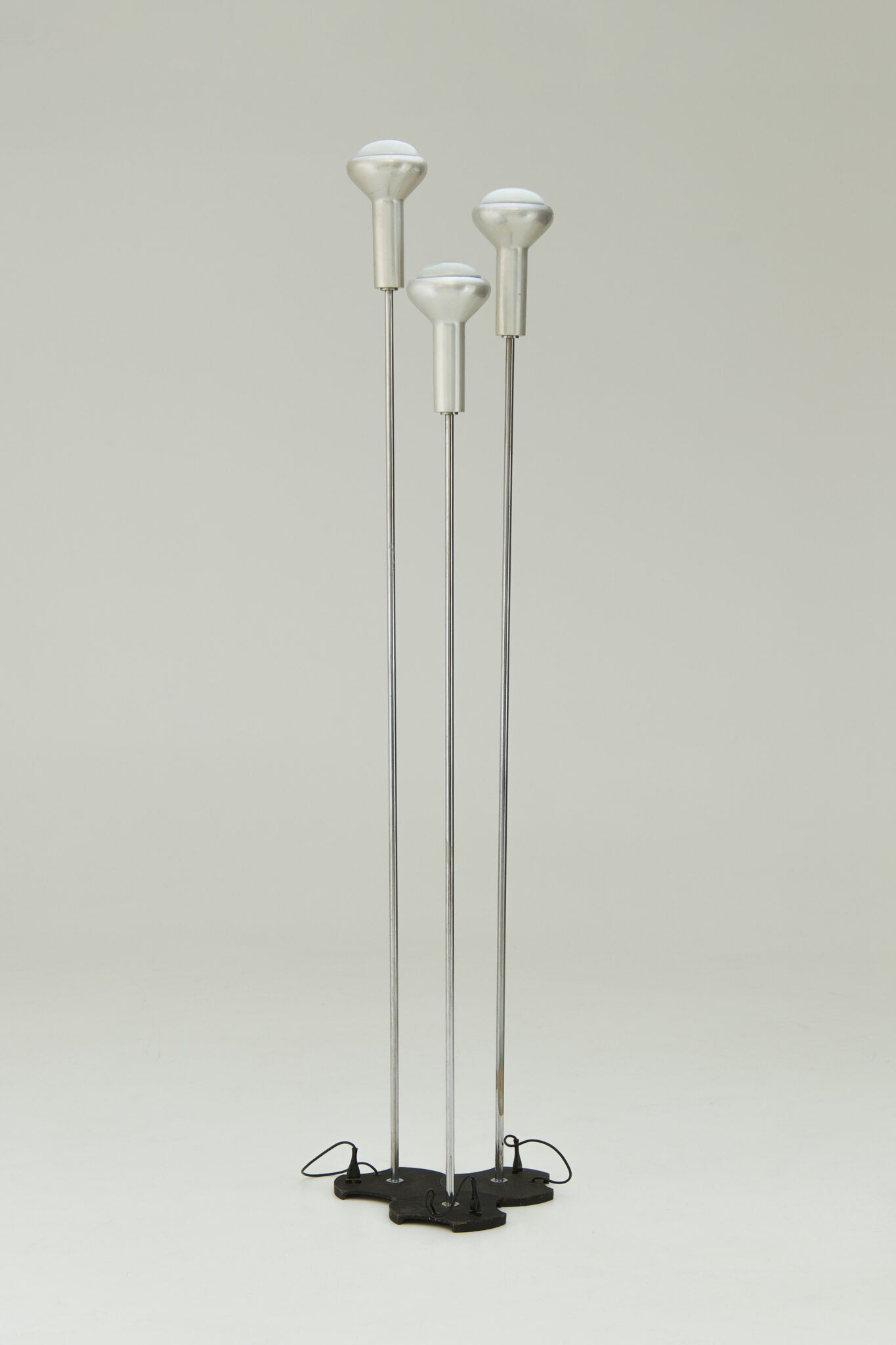 Gino Sarfatti Model 1073/3 Floor Lamp
