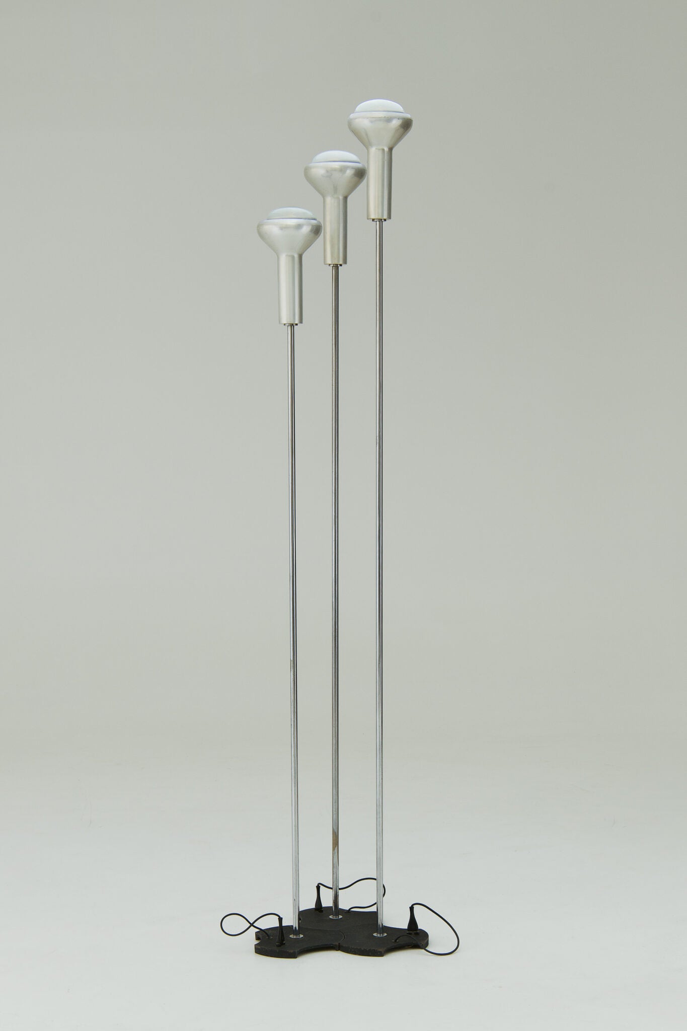 Gino Sarfatti Model 1073/3 Floor Lamp