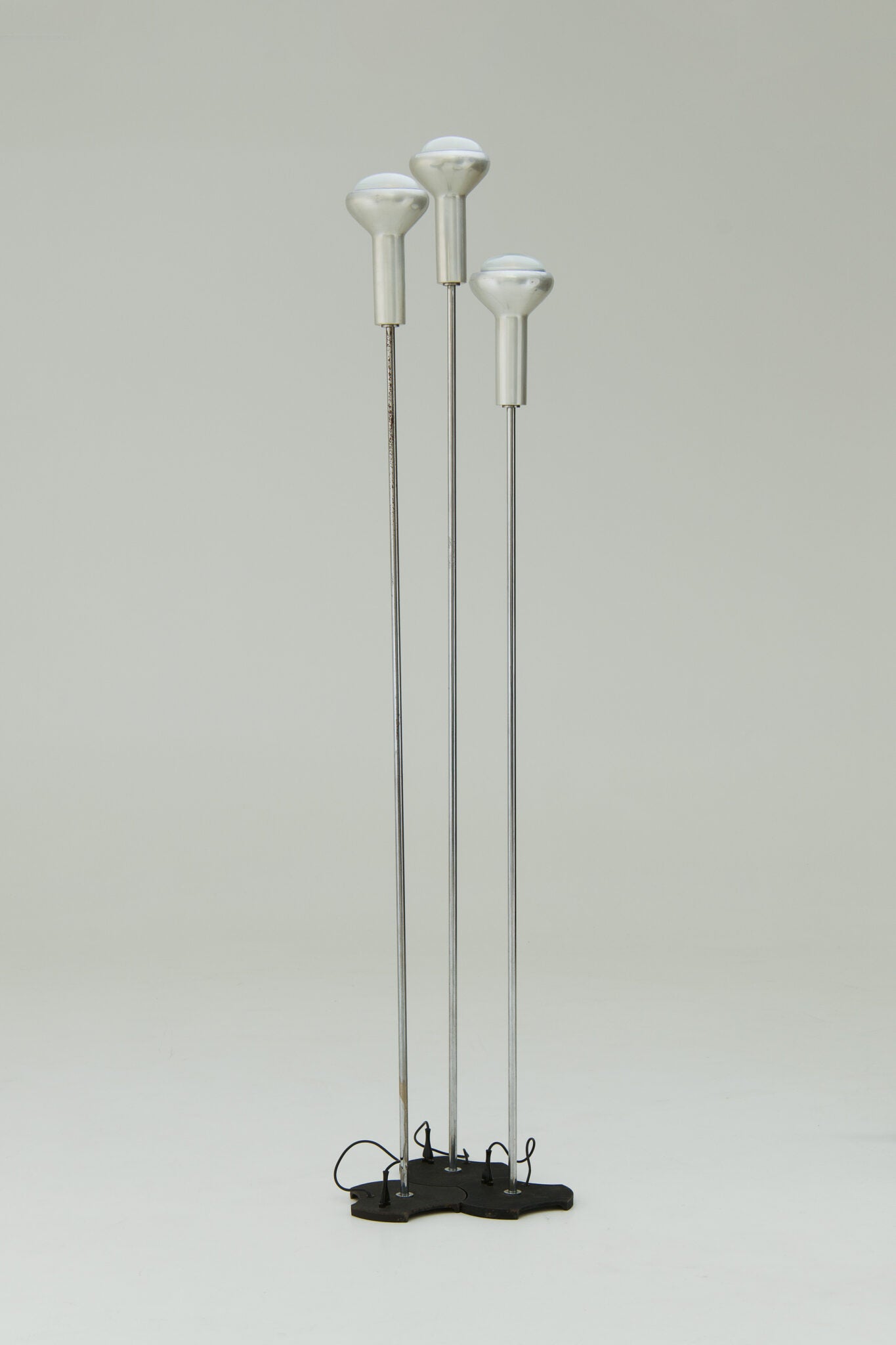 Gino Sarfatti Model 1073/3 Floor Lamp