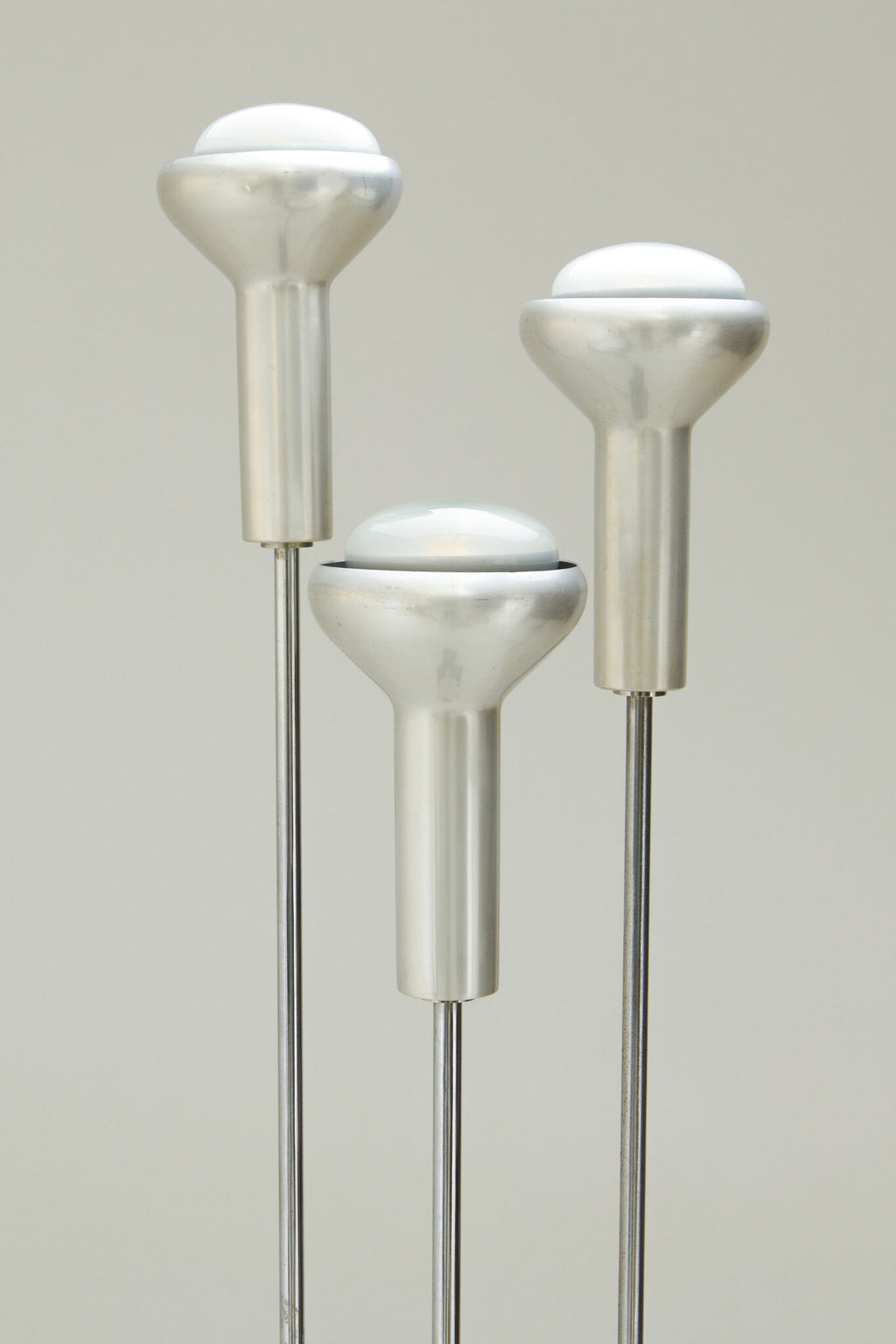 Gino Sarfatti Model 1073/3 Floor Lamp