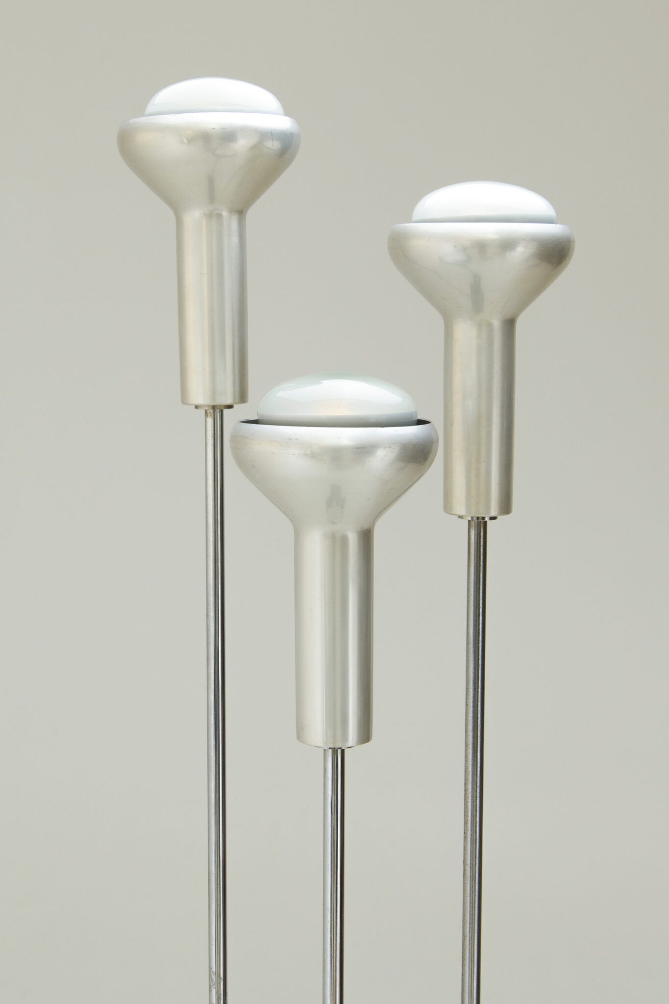 Gino Sarfatti Model 1073/3 Floor Lamp