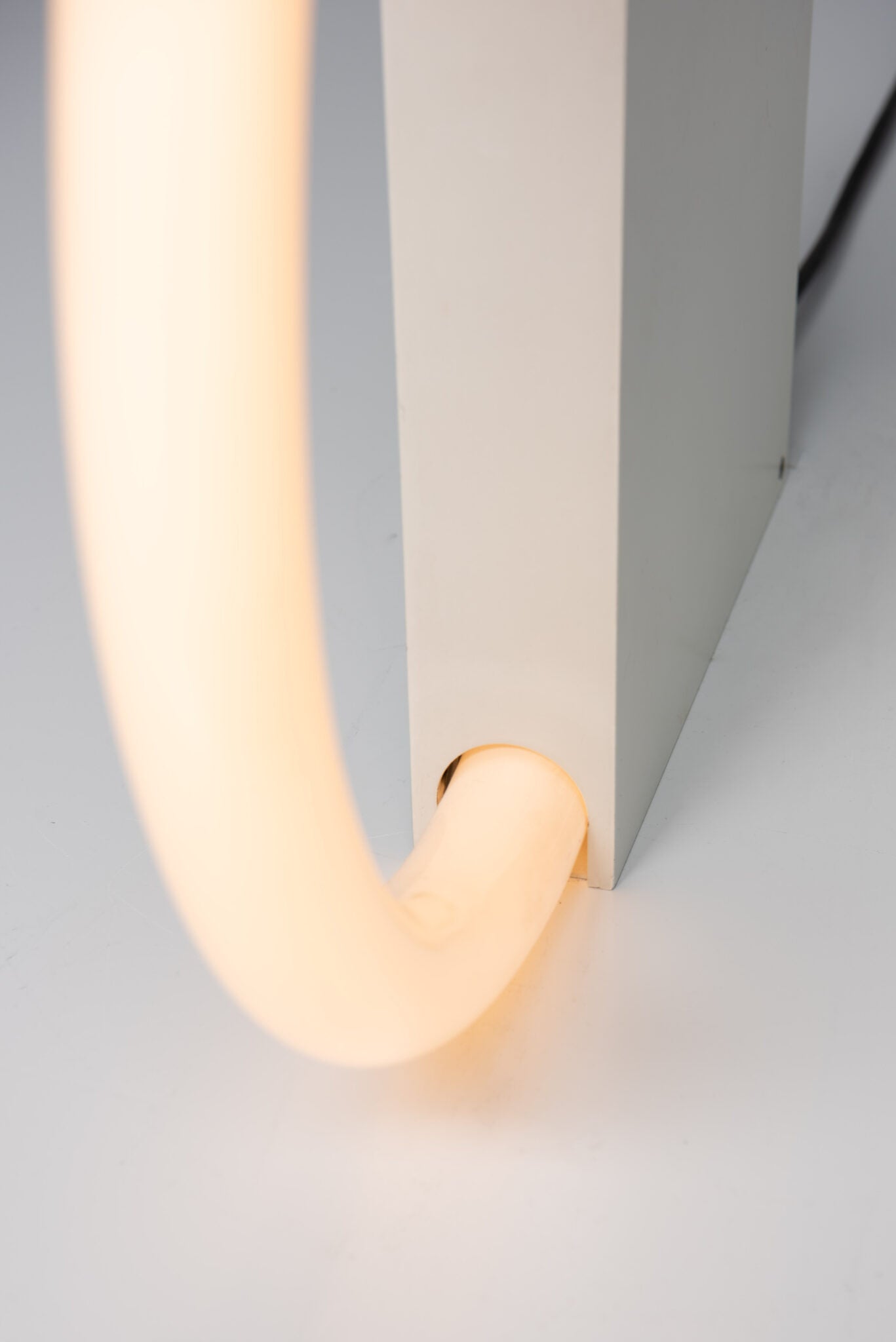Aldo van den Nieuwelaar TC6 Lamp