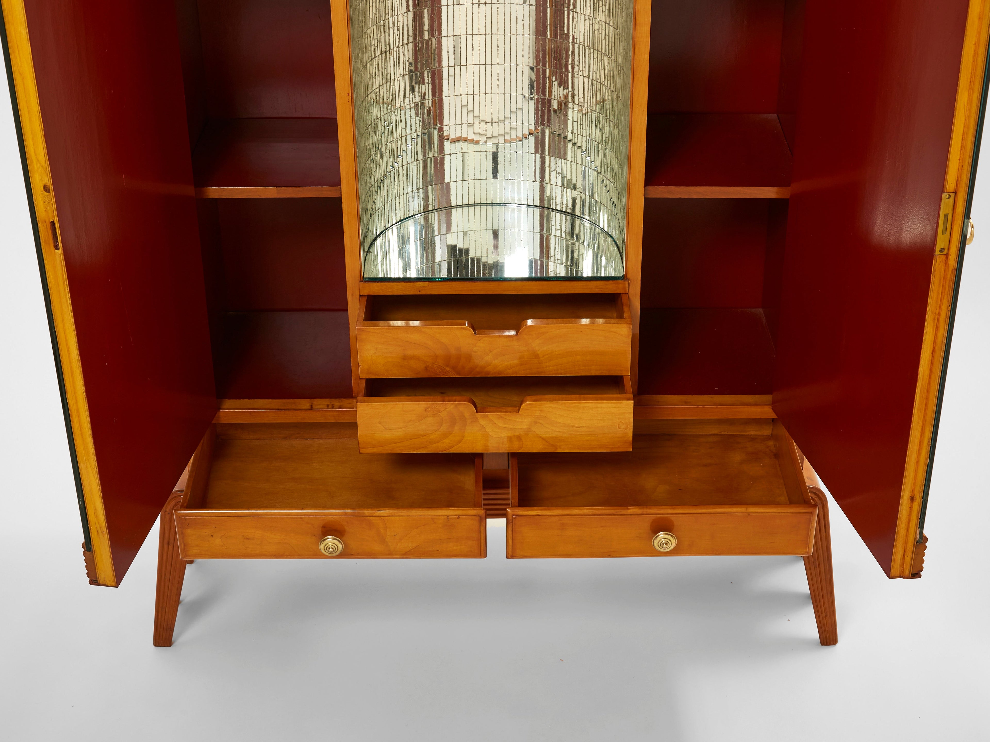 Osvaldo Borsani cherry wood mirrored bar cabinet for ABV 1940