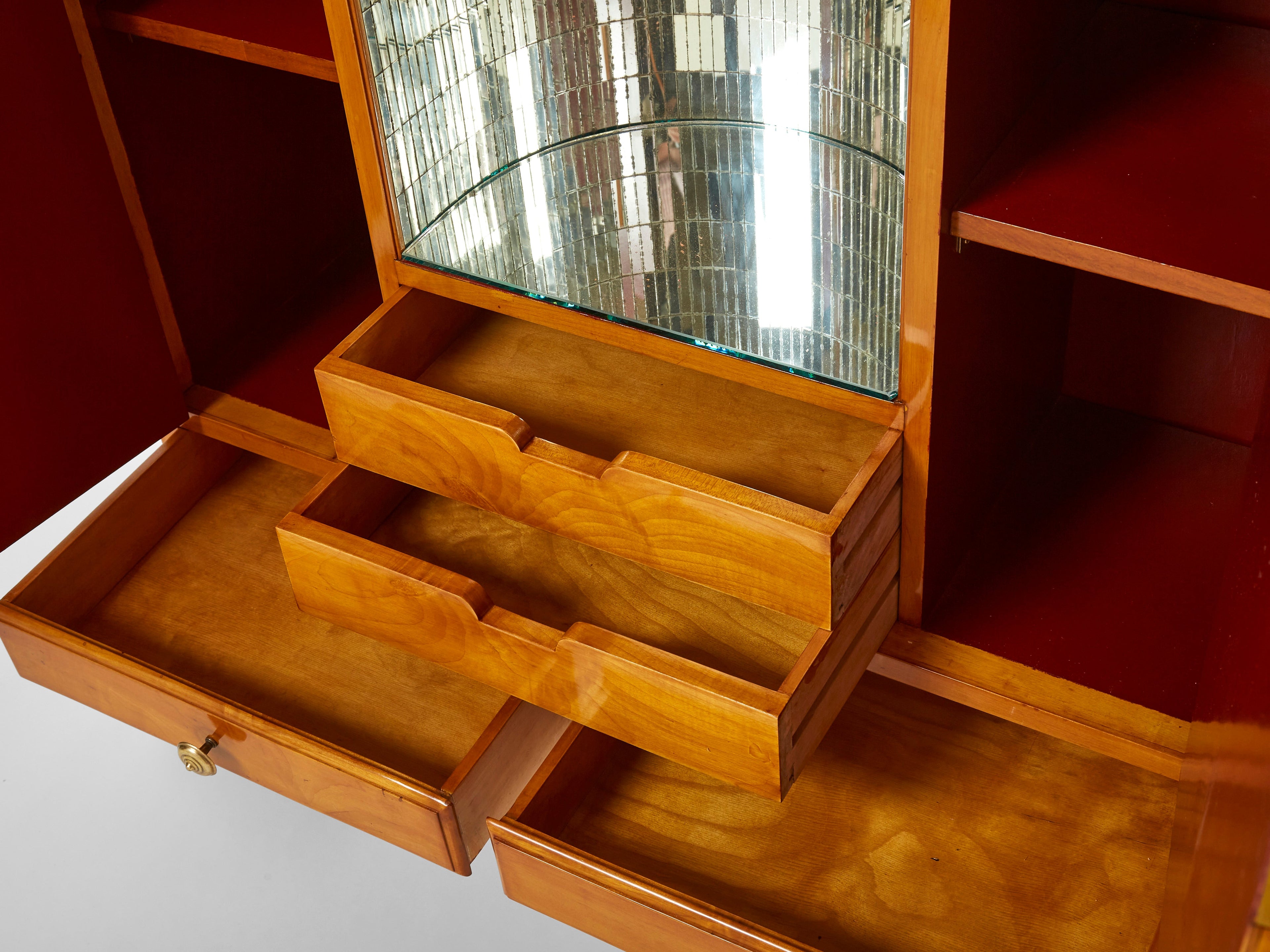 Osvaldo Borsani cherry wood mirrored bar cabinet for ABV 1940