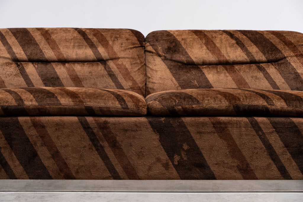Giovanni Offredi P10 Modular Sofa Group by Proposals