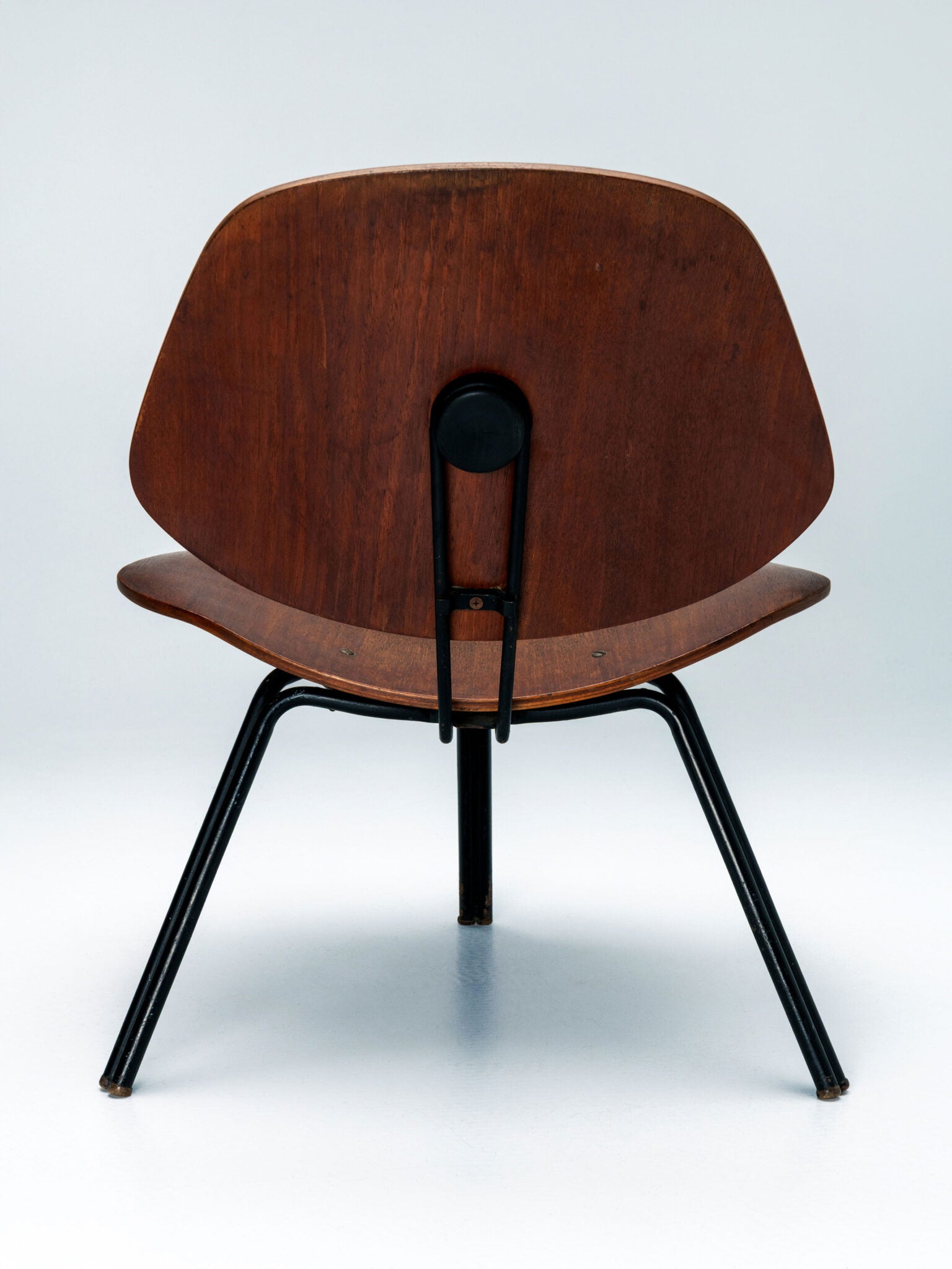 Osvaldo Borsani P31 Lounge chair