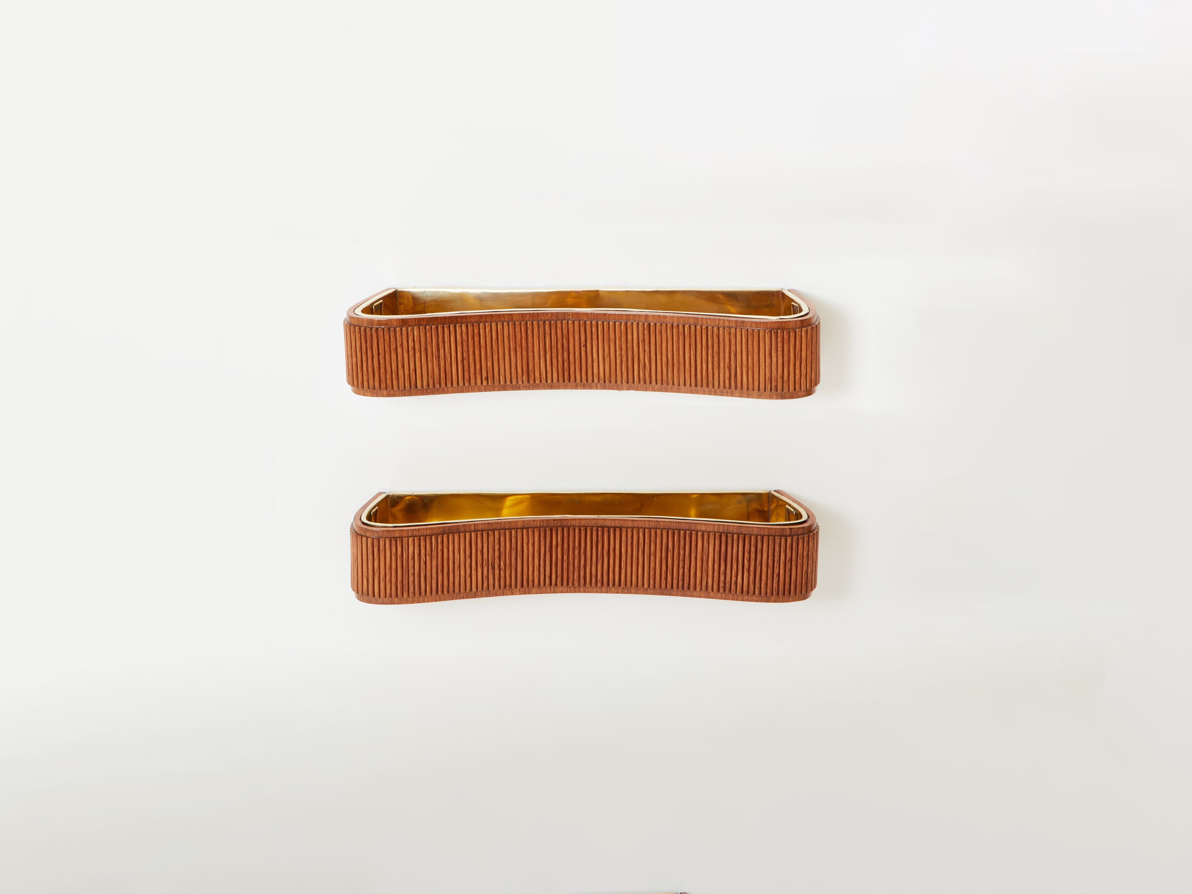 Paolo Buffa pair of carved warm elm wood brass planters 1940s