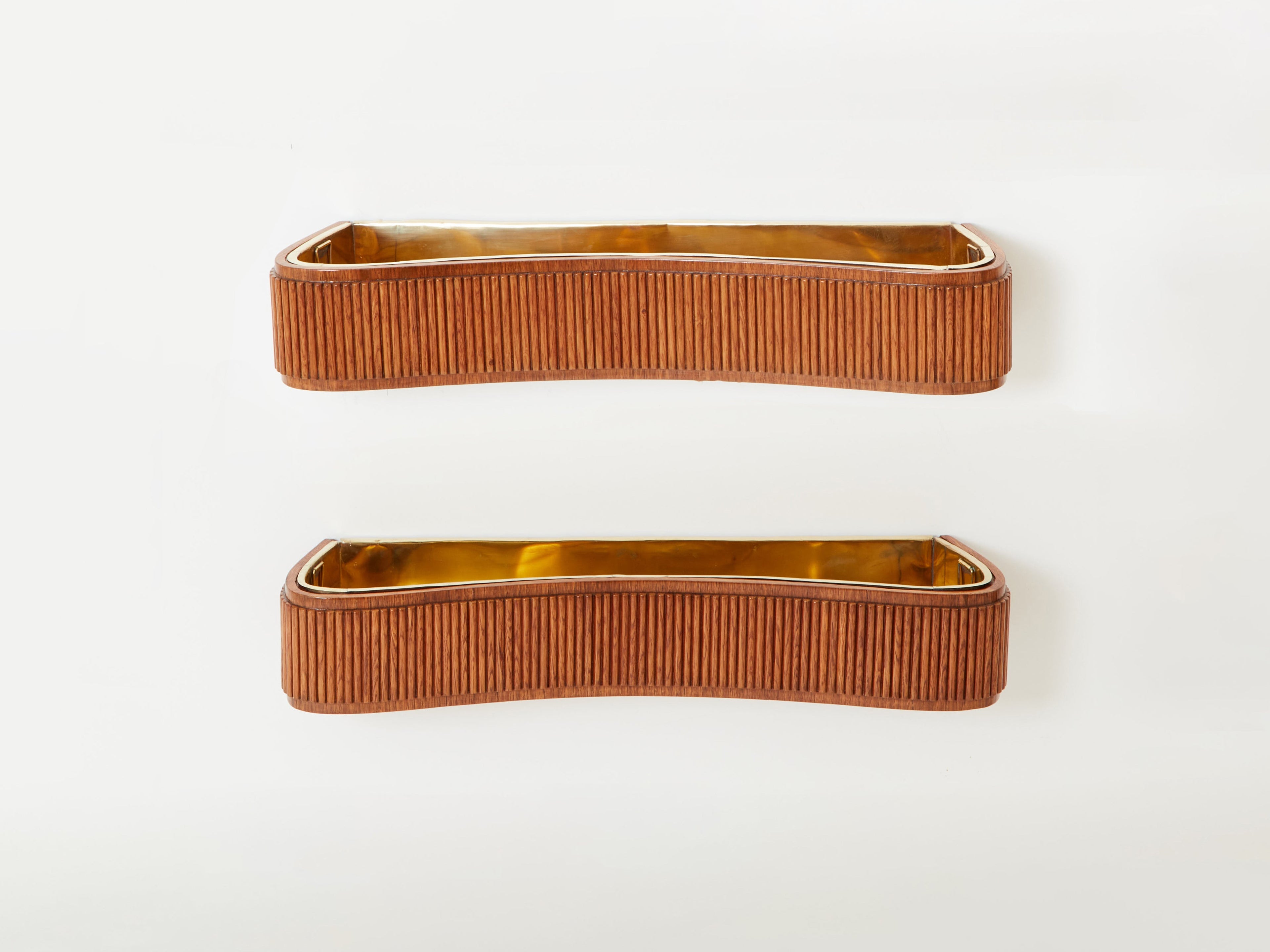 Paolo Buffa pair of carved warm elm wood brass planters 1940s