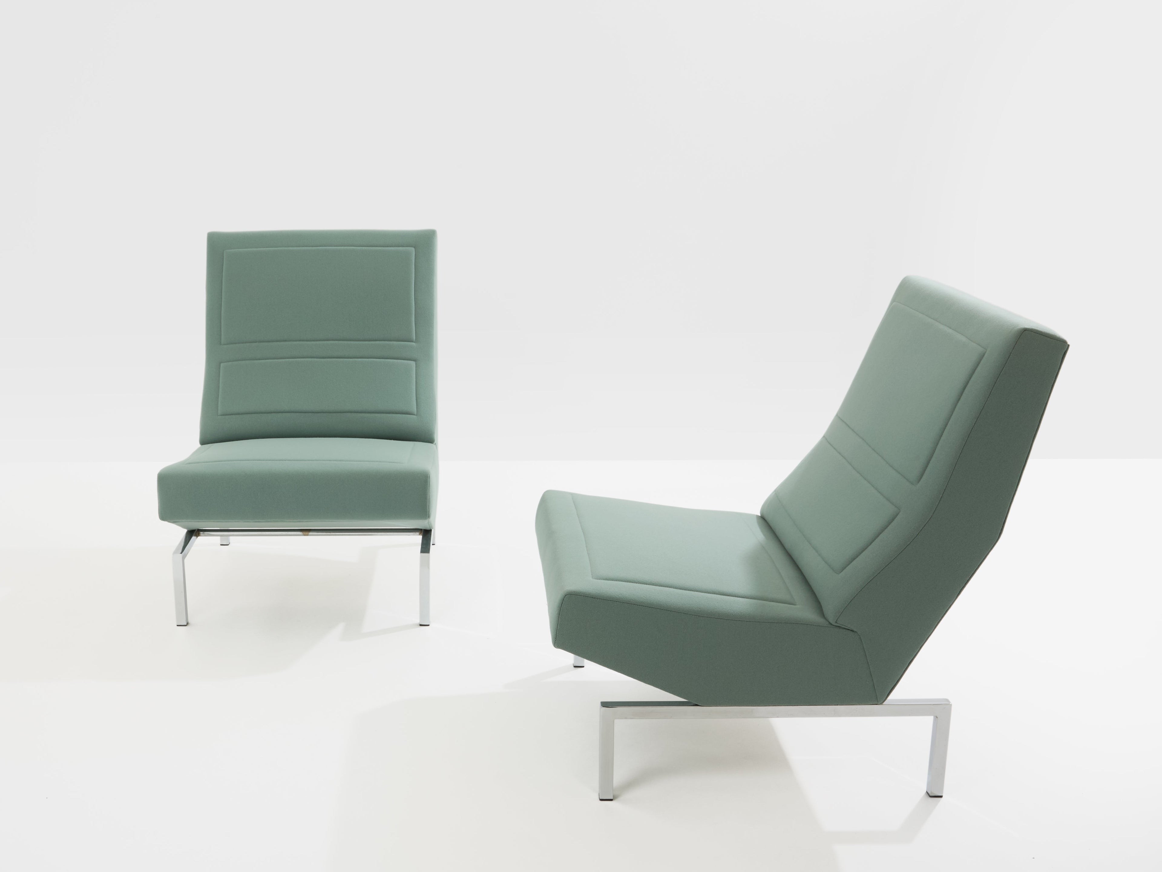 Pierre Paulin pair of CM236 armchairs chrome satin wool velvet 1960