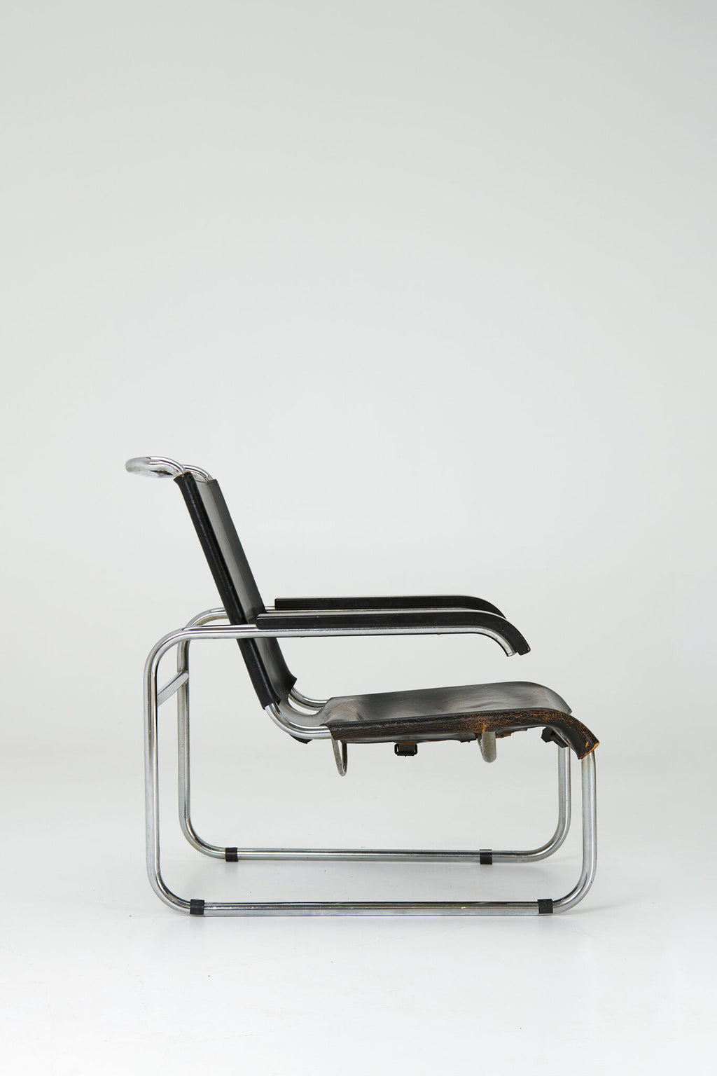 Marcel Breuer Armchair ‘S35 L’ – Thonet