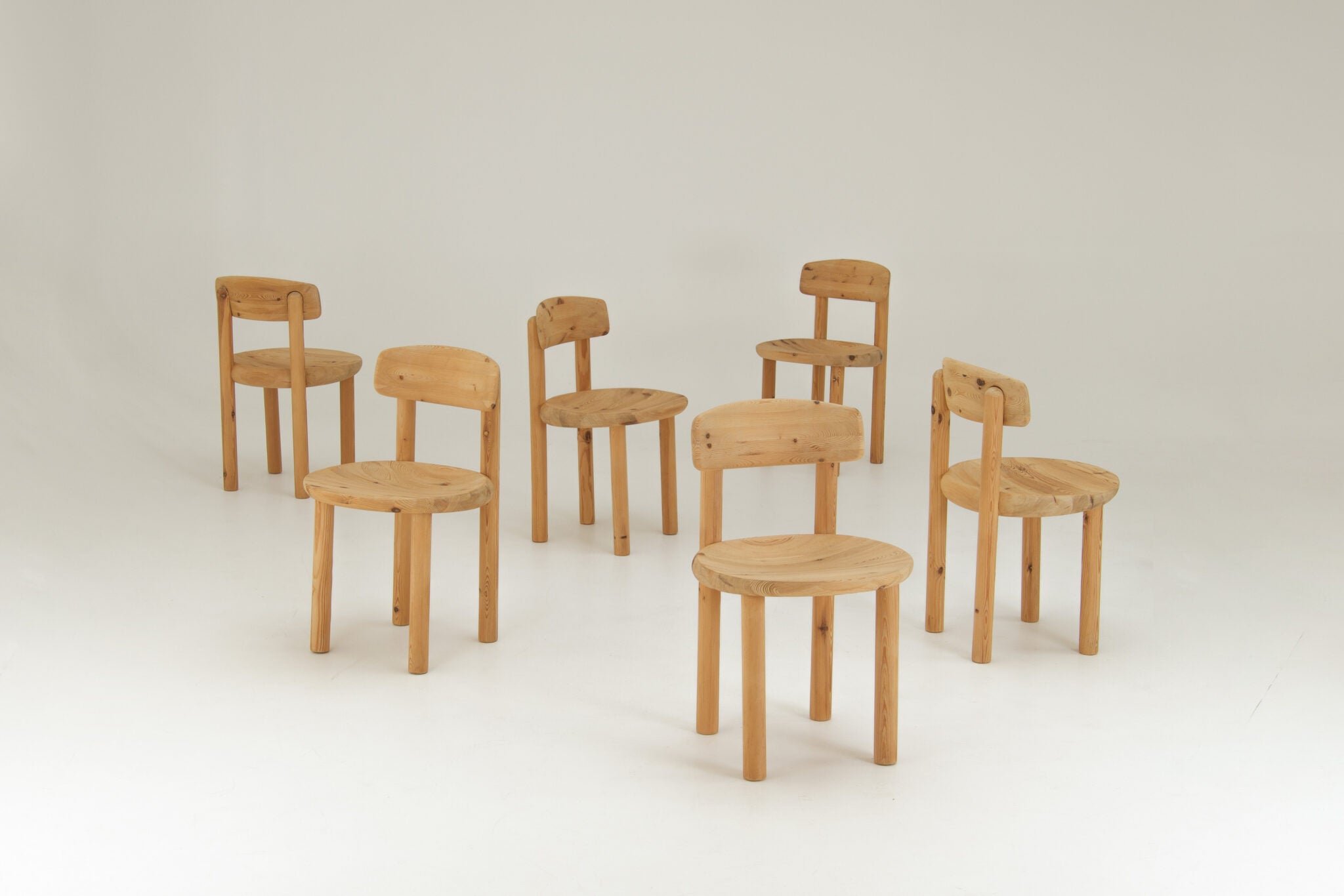 Rainer Daumiller Set of 6 dining chairs in pine