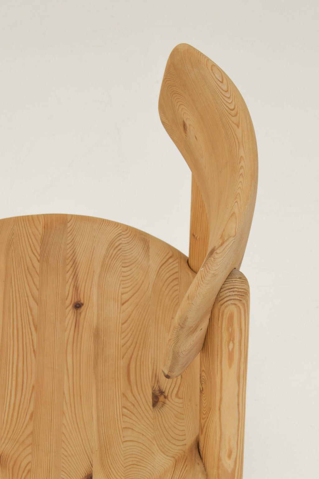 Rainer Daumiller Set of 6 dining chairs in pine