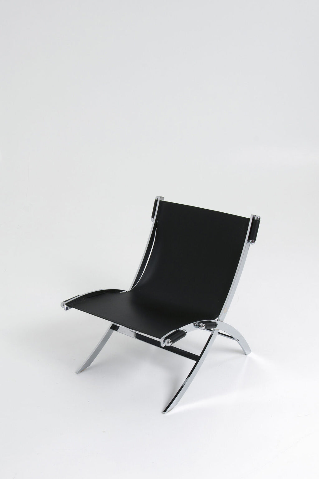 Antonio Citterio, Paul Tuttle A Set of ‘Scissor’ Chairs